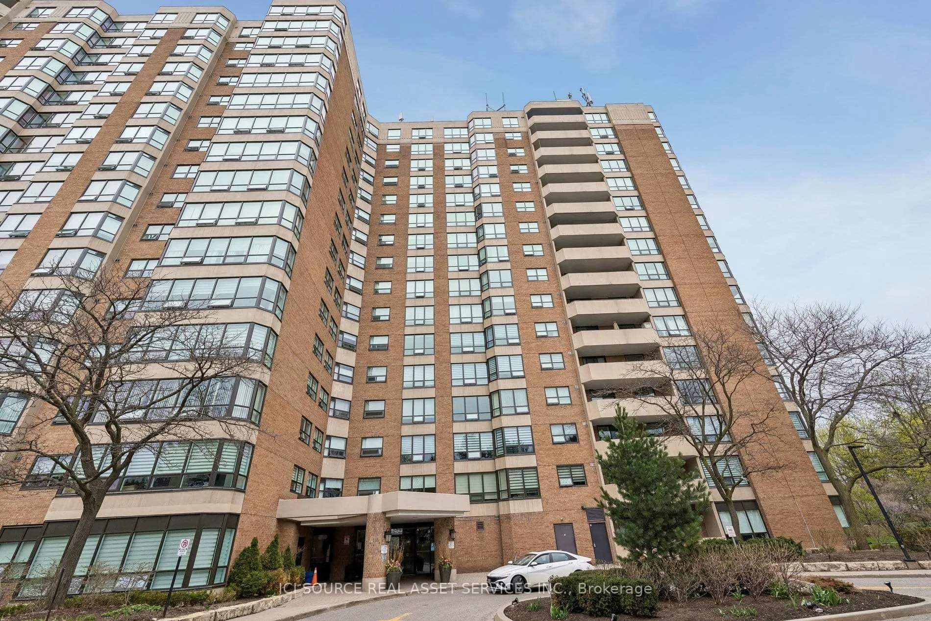 Photo 2 of Unit 1003, 7601 Bathurst Street, Vaughan, Crestwood-Springfarm-Yorkhill — HOMEH