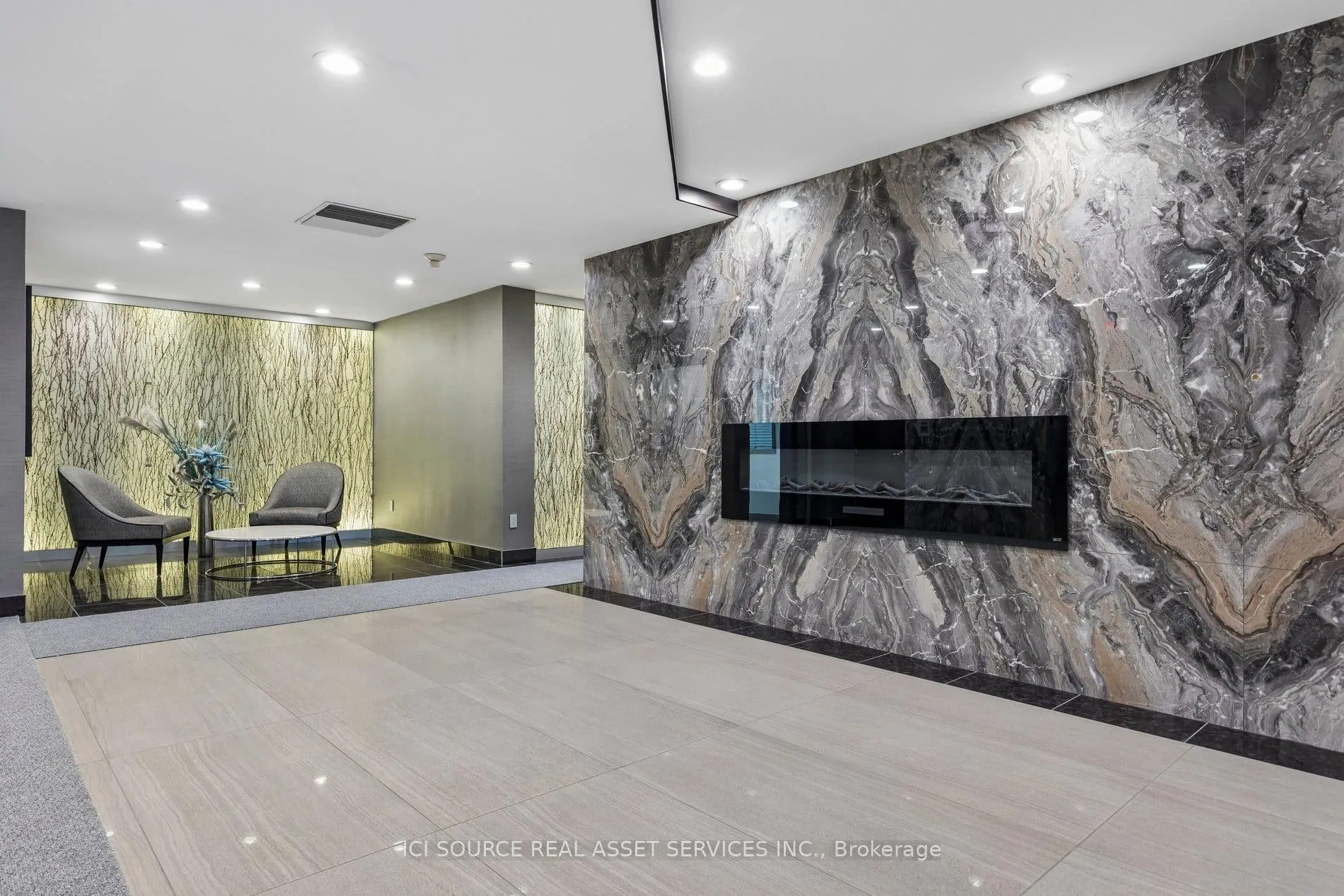 Photo 3 of Unit 1003, 7601 Bathurst Street, Vaughan, Crestwood-Springfarm-Yorkhill — HOMEH