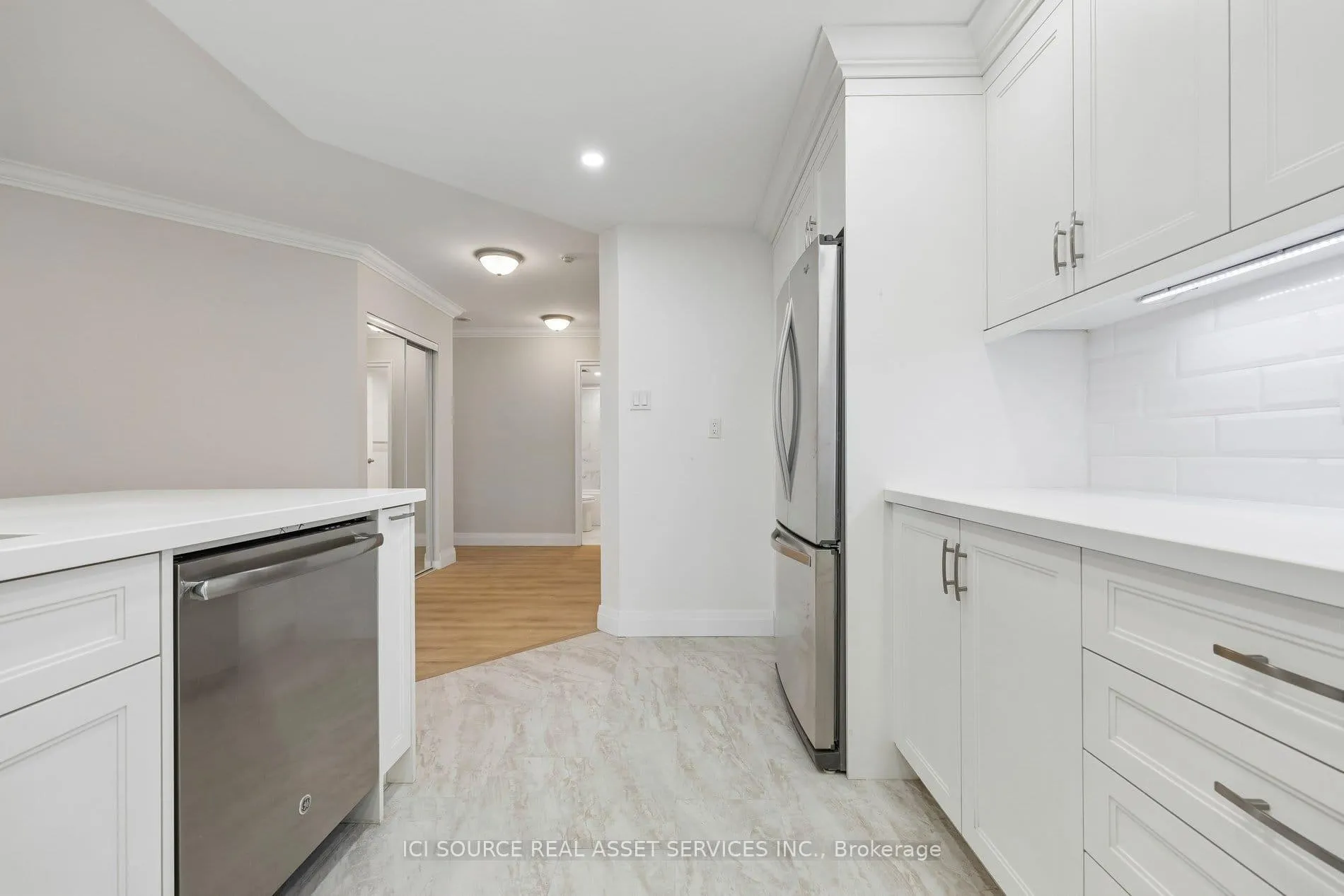 Photo 16 of Unit 1003, 7601 Bathurst Street, Vaughan, Crestwood-Springfarm-Yorkhill — HOMEH