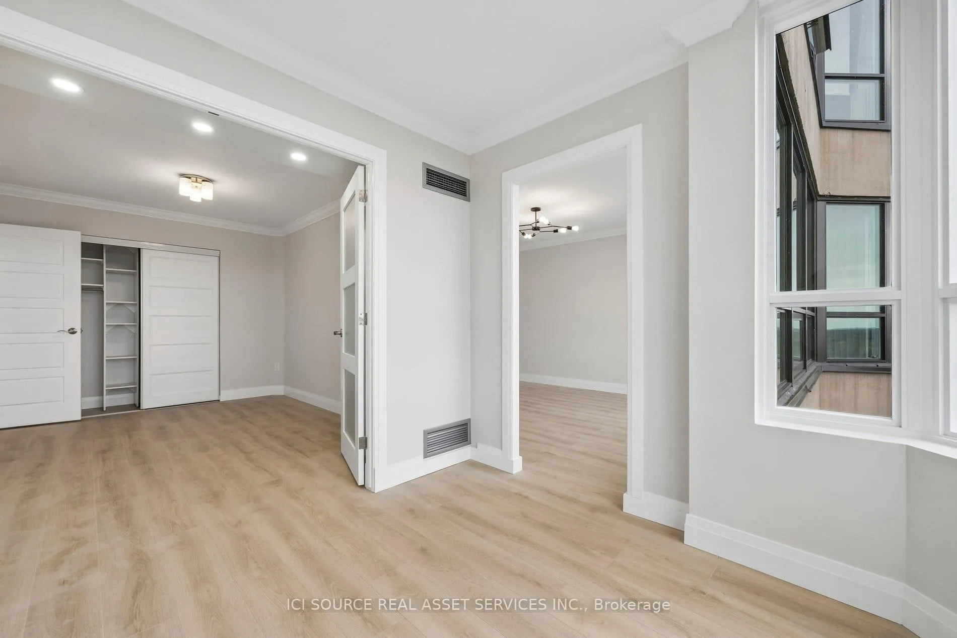 Photo 20 of Unit 1003, 7601 Bathurst Street, Vaughan, Crestwood-Springfarm-Yorkhill — HOMEH