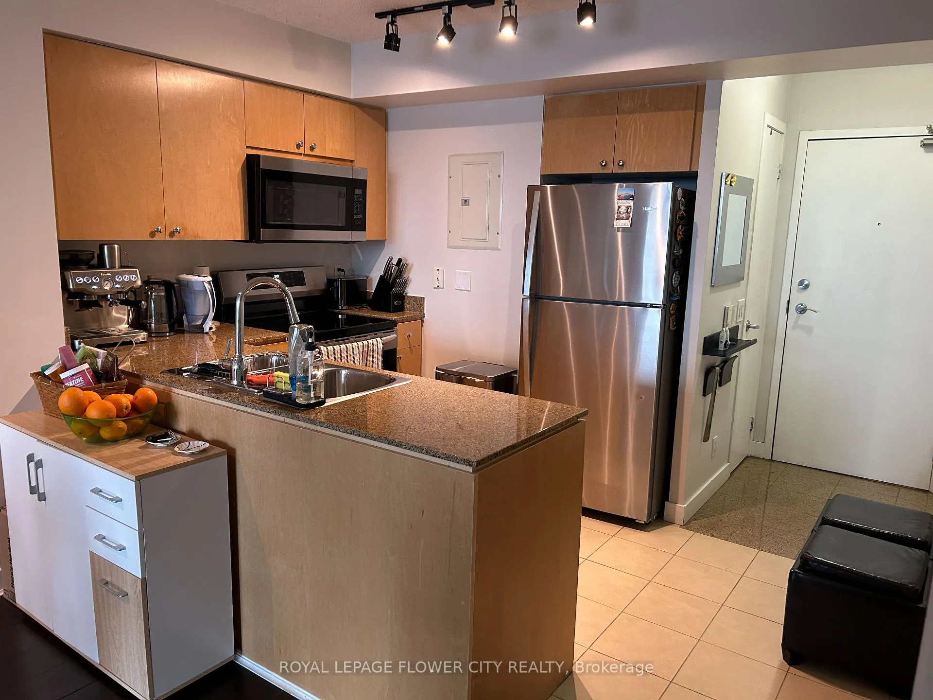 Photo 12 of Unit 2101, 373 Front Street, Toronto, Waterfront Communities — HOMEH