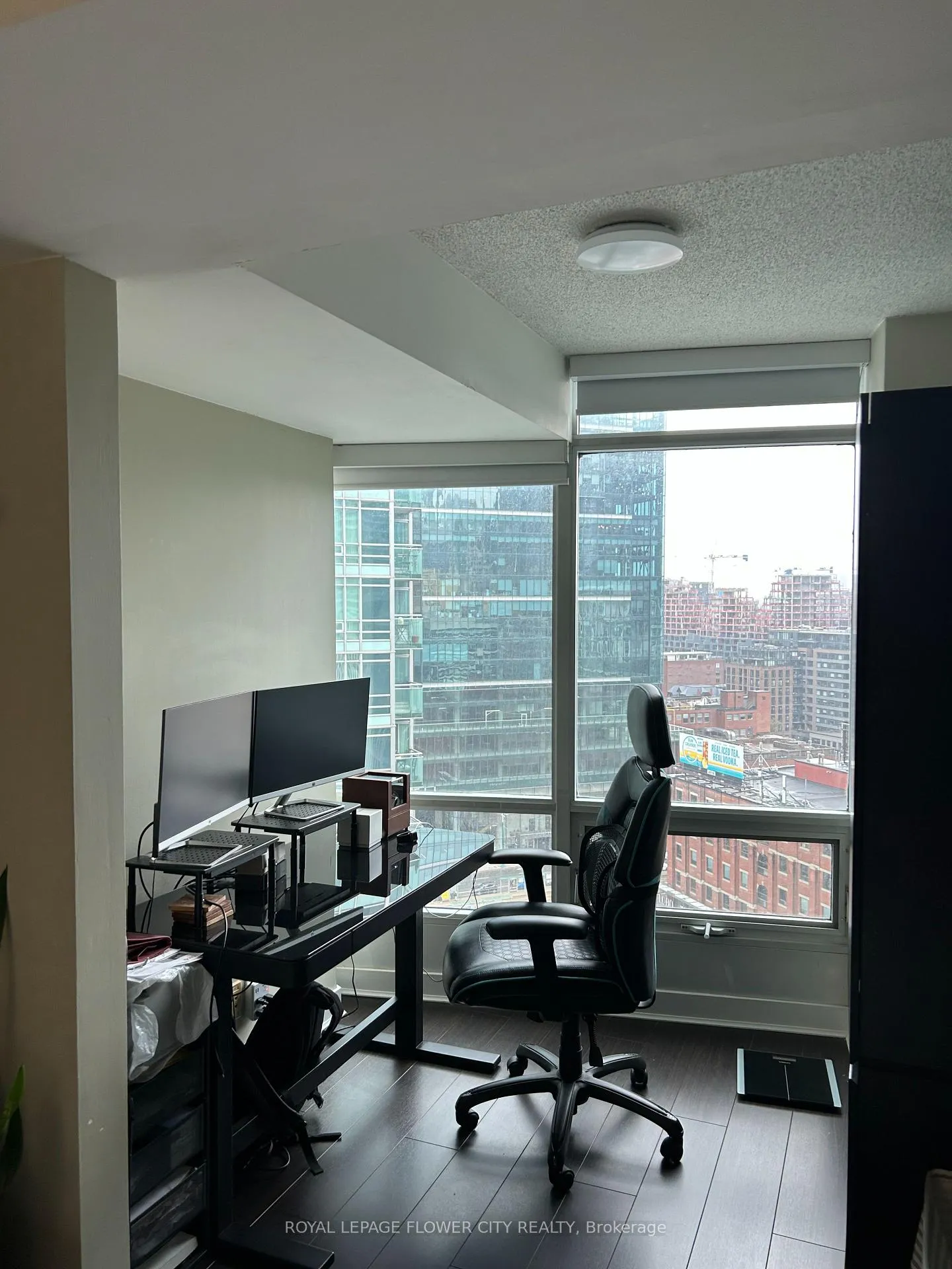 Photo 16 of Unit 2101, 373 Front Street, Toronto, Waterfront Communities — HOMEH