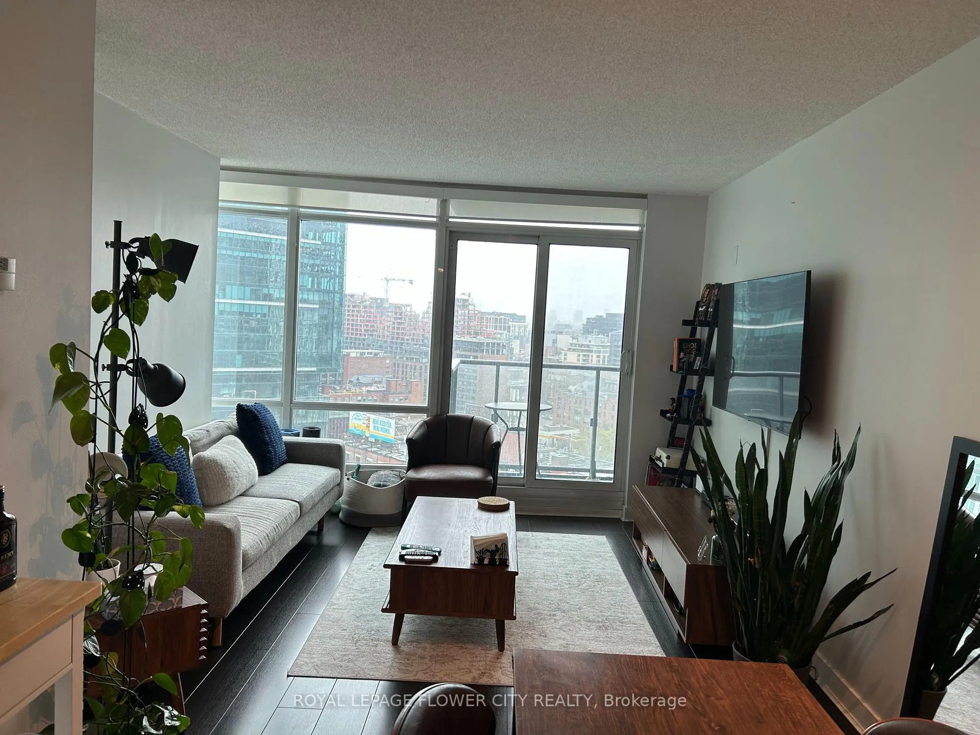 Photo 17 of Unit 2101, 373 Front Street, Toronto, Waterfront Communities — HOMEH