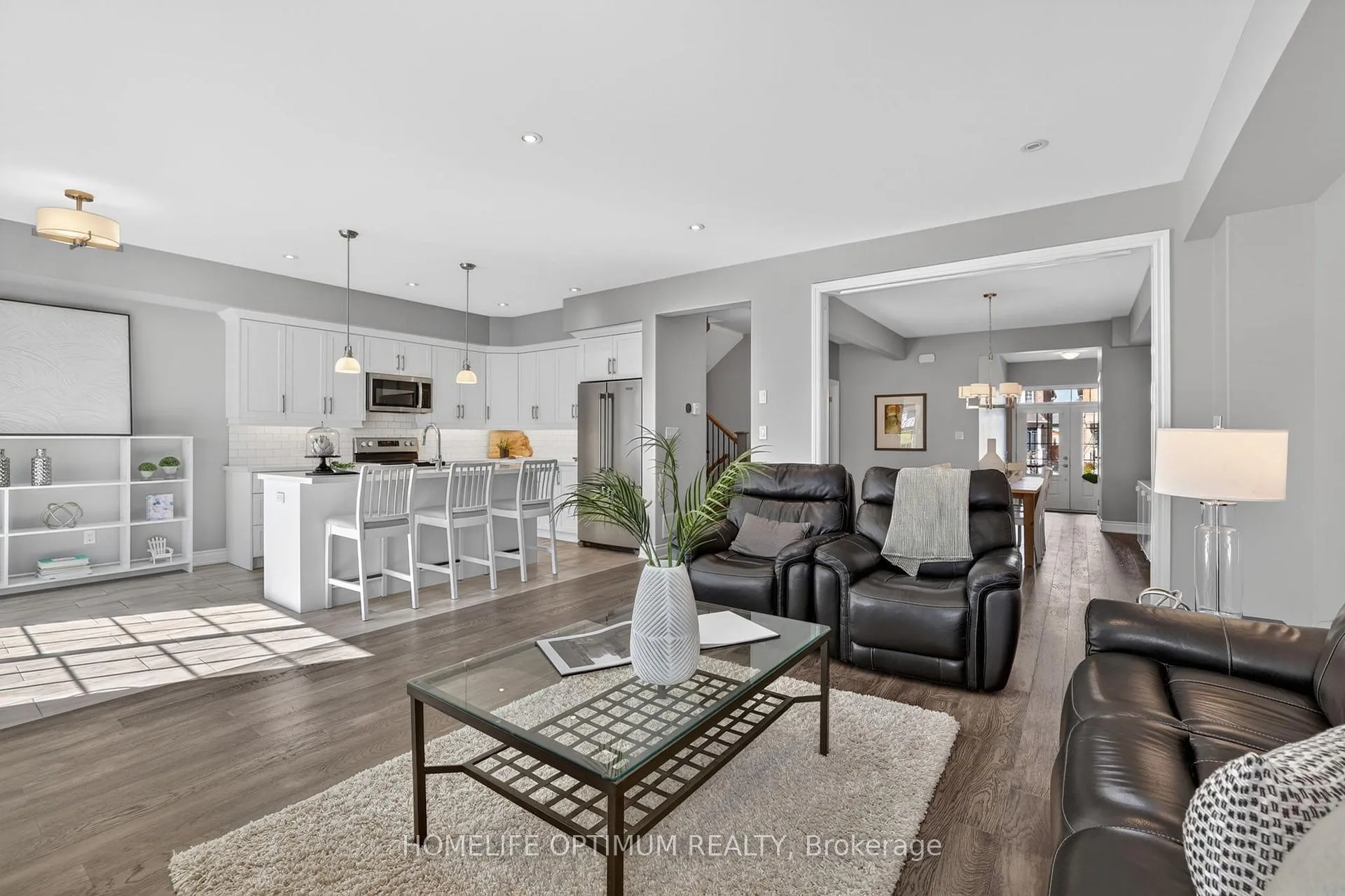Photo 8 of 33 St Augustine Drive, Whitby, Brooklin — HOMEH