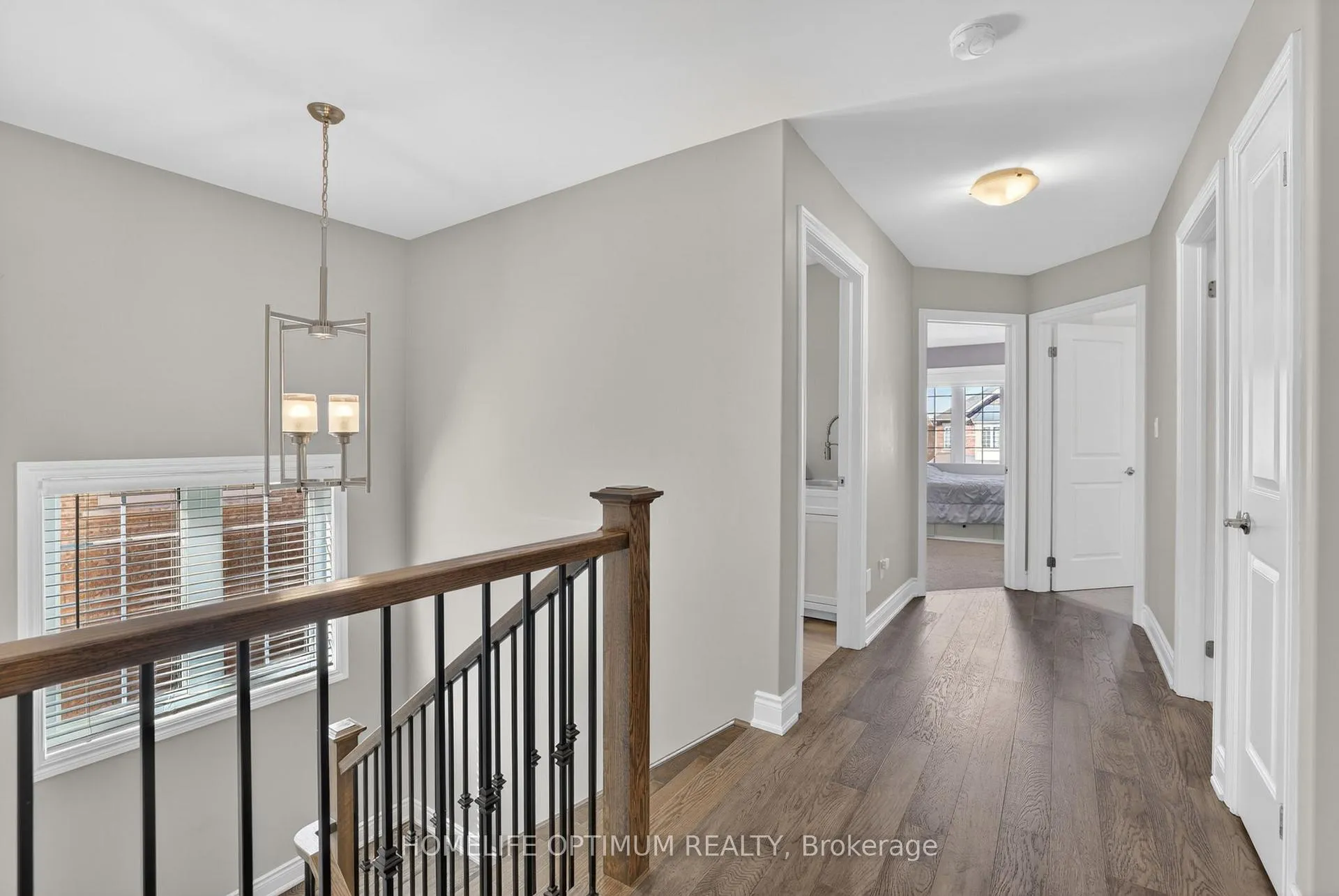 Photo 15 of 33 St Augustine Drive, Whitby, Brooklin — HOMEH