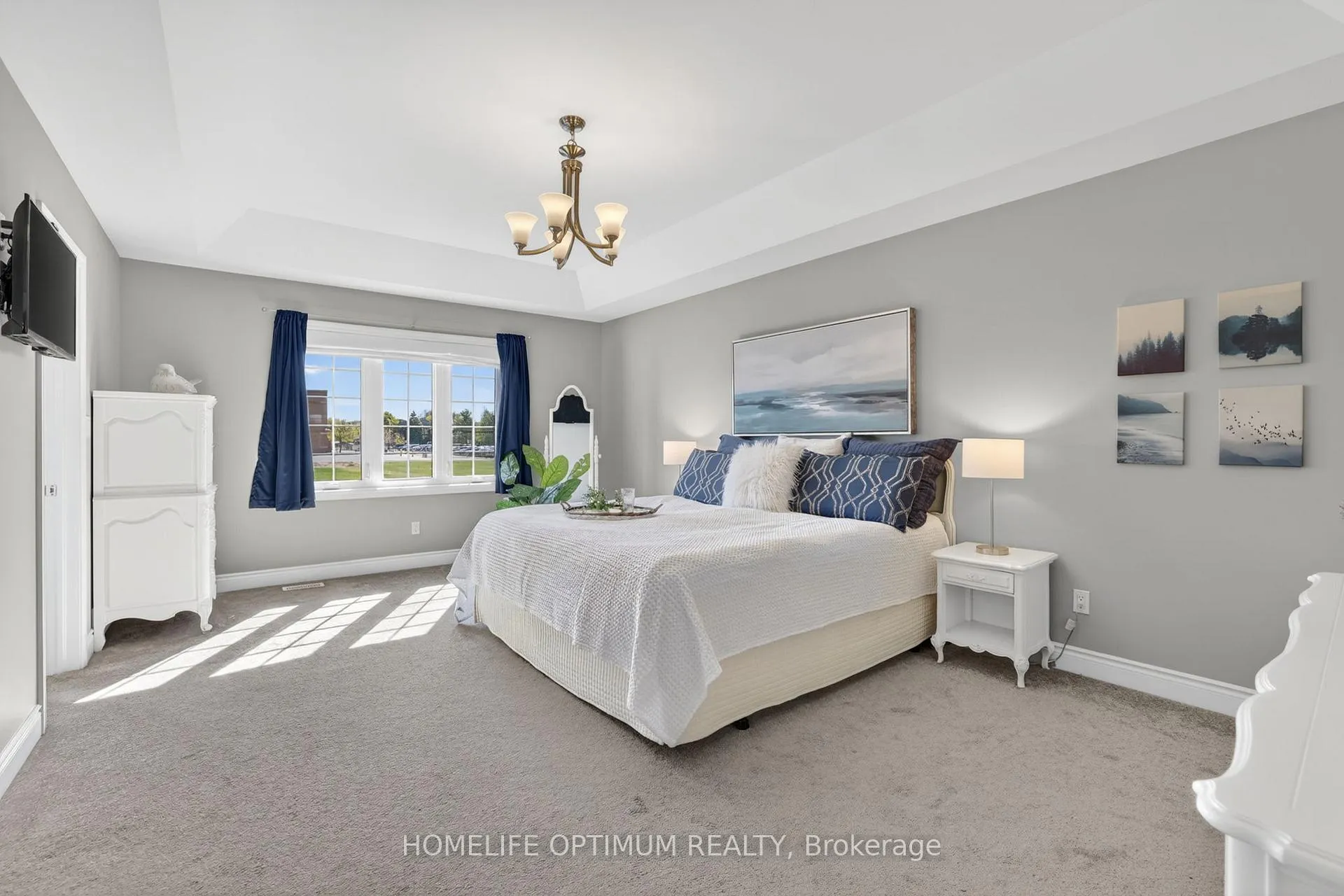 Photo 17 of 33 St Augustine Drive, Whitby, Brooklin — HOMEH