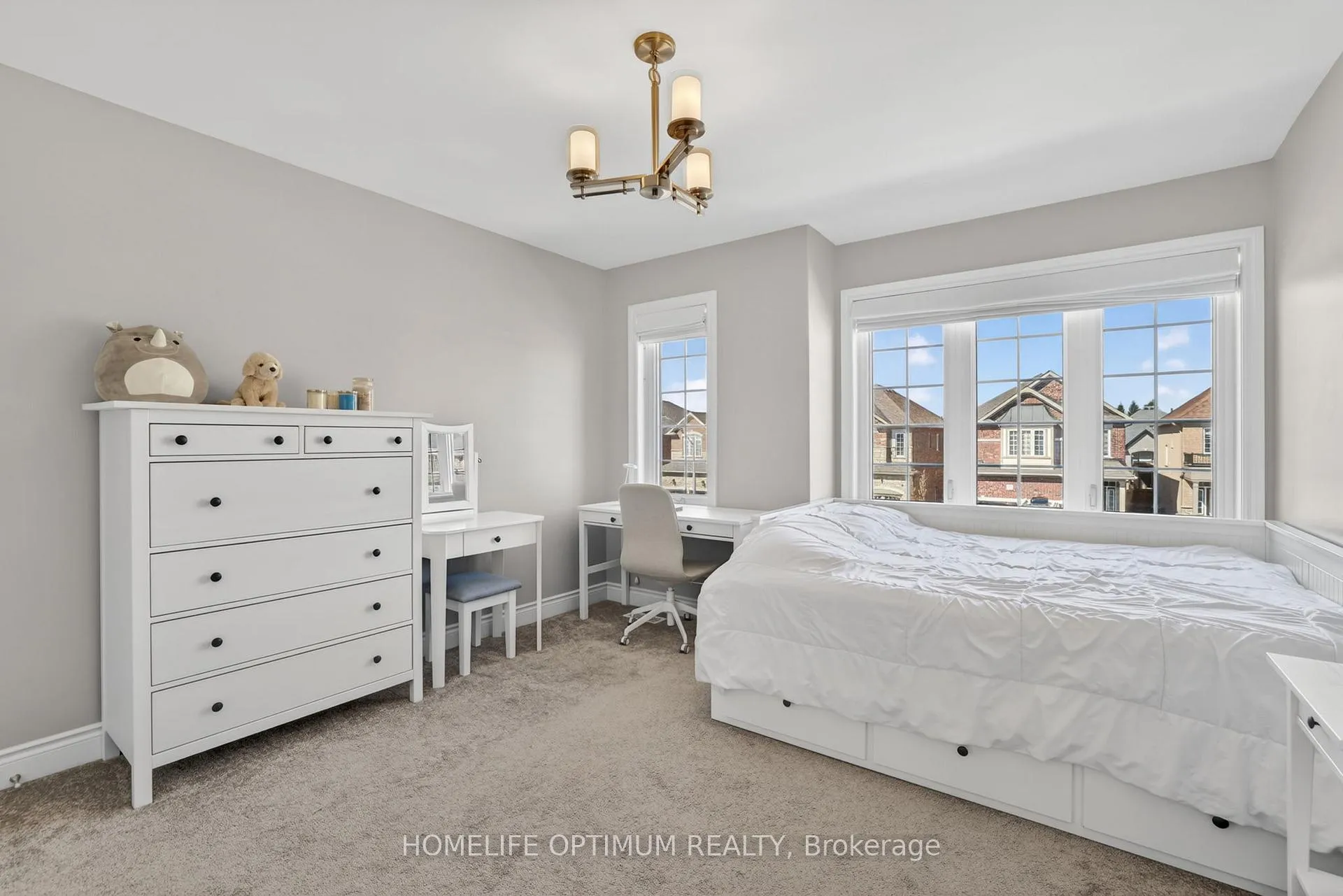 Photo 21 of 33 St Augustine Drive, Whitby, Brooklin — HOMEH