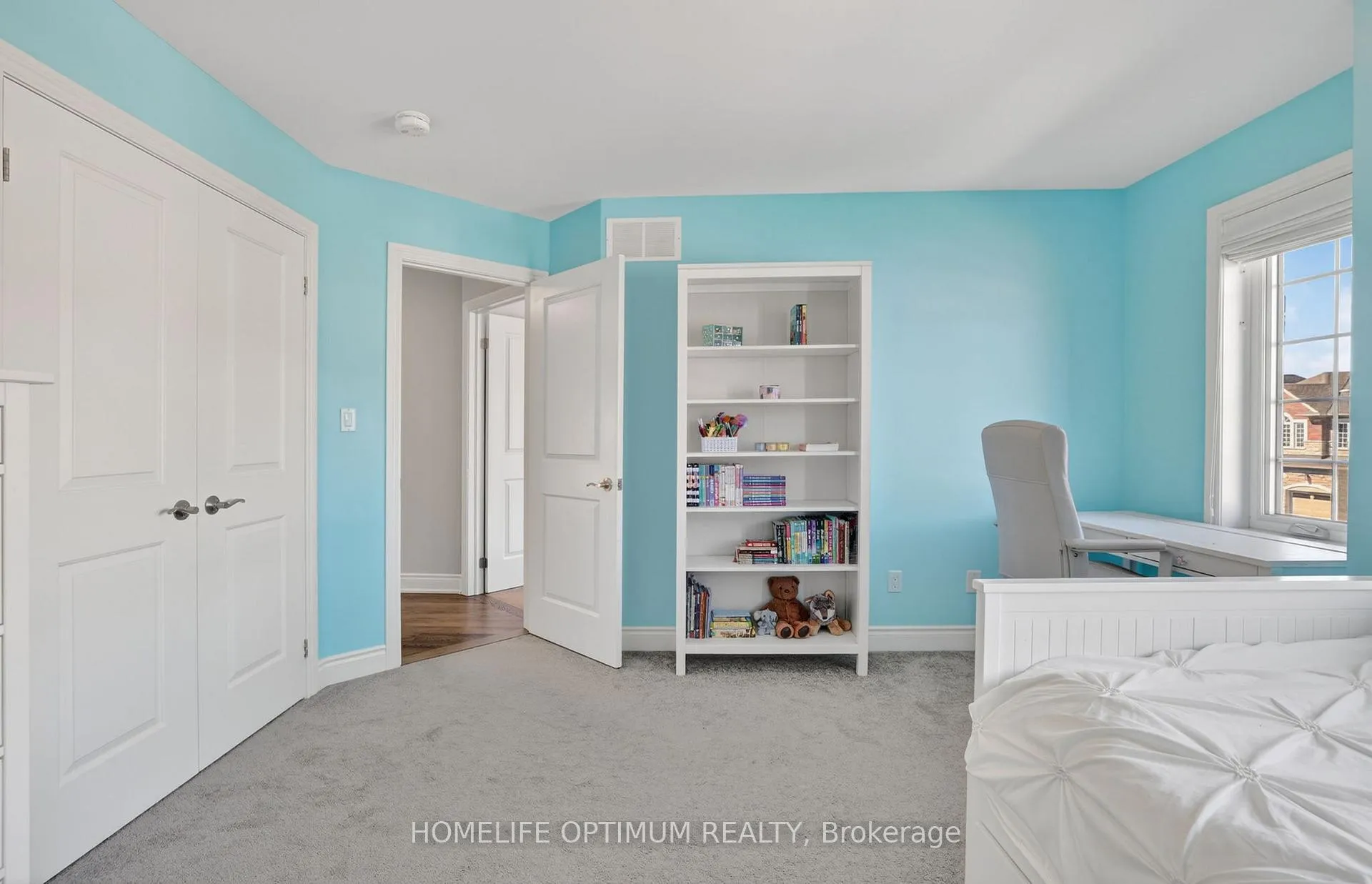 Photo 24 of 33 St Augustine Drive, Whitby, Brooklin — HOMEH