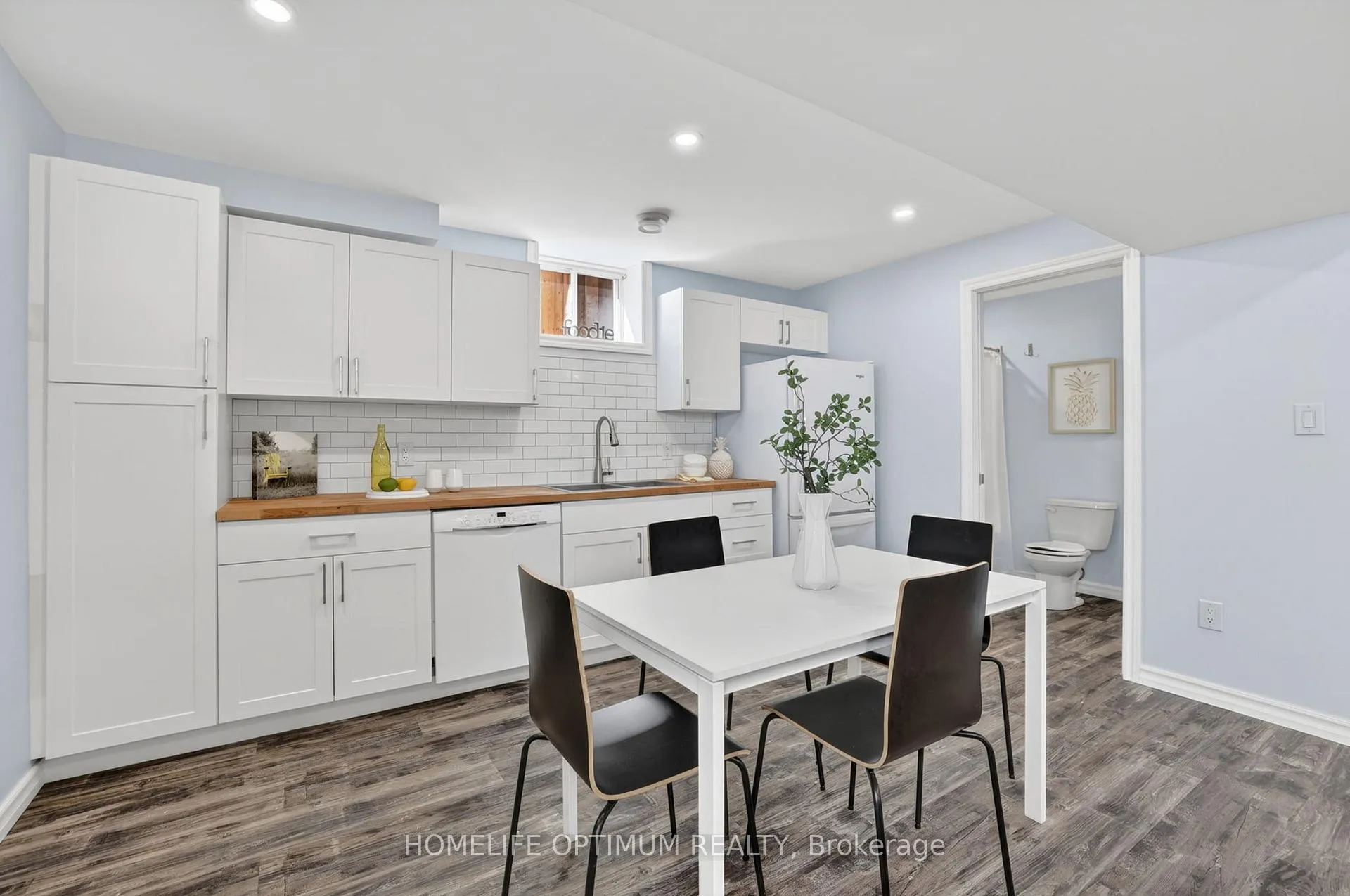 Photo 32 of 33 St Augustine Drive, Whitby, Brooklin — HOMEH