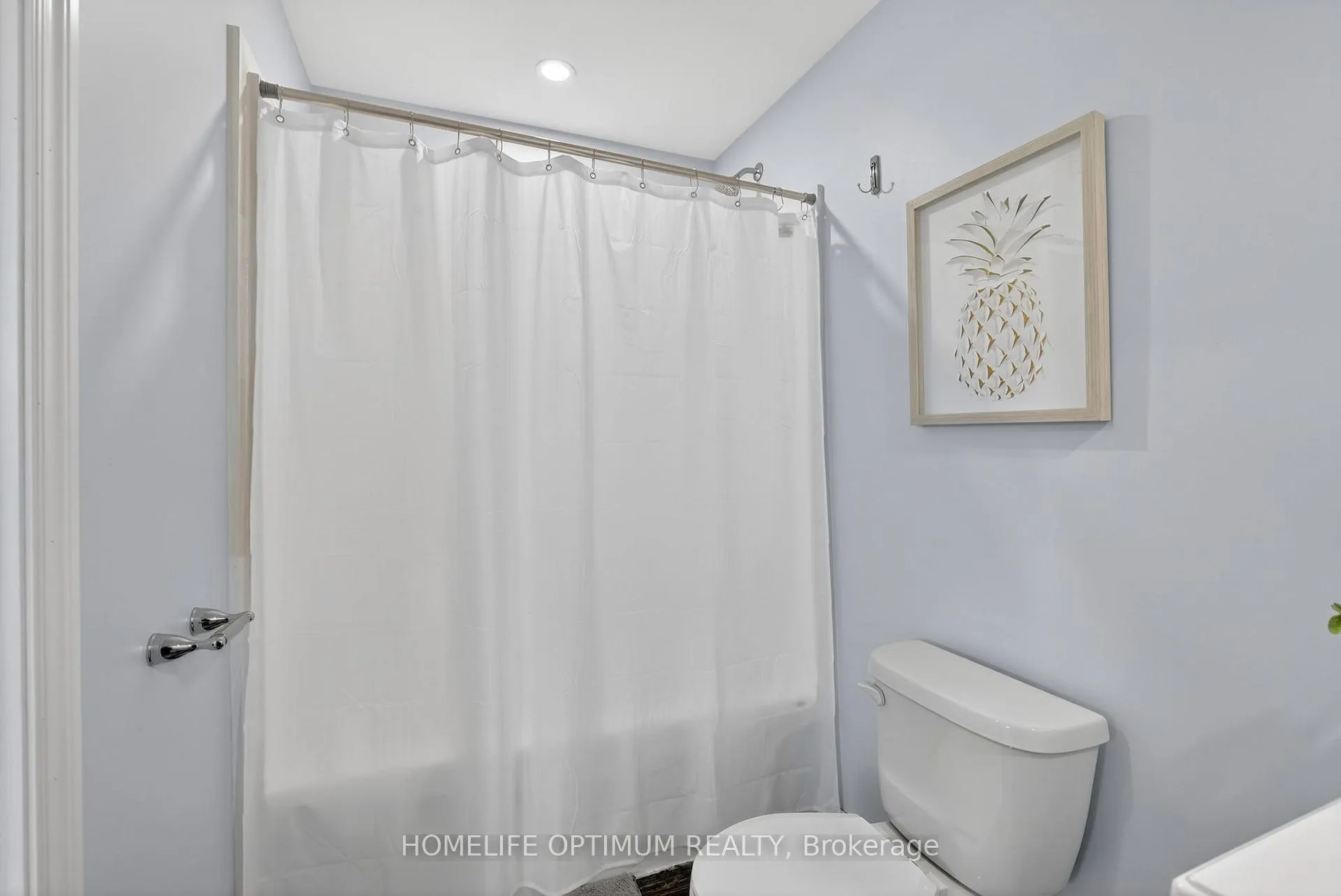 Photo 36 of 33 St Augustine Drive, Whitby, Brooklin — HOMEH