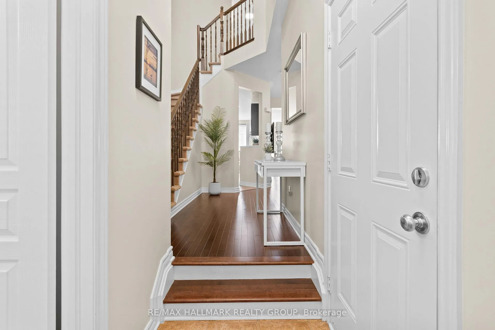 Photo 6 of 415 Sultan Street, Ottawa, Springridge/East Village — HOMEH