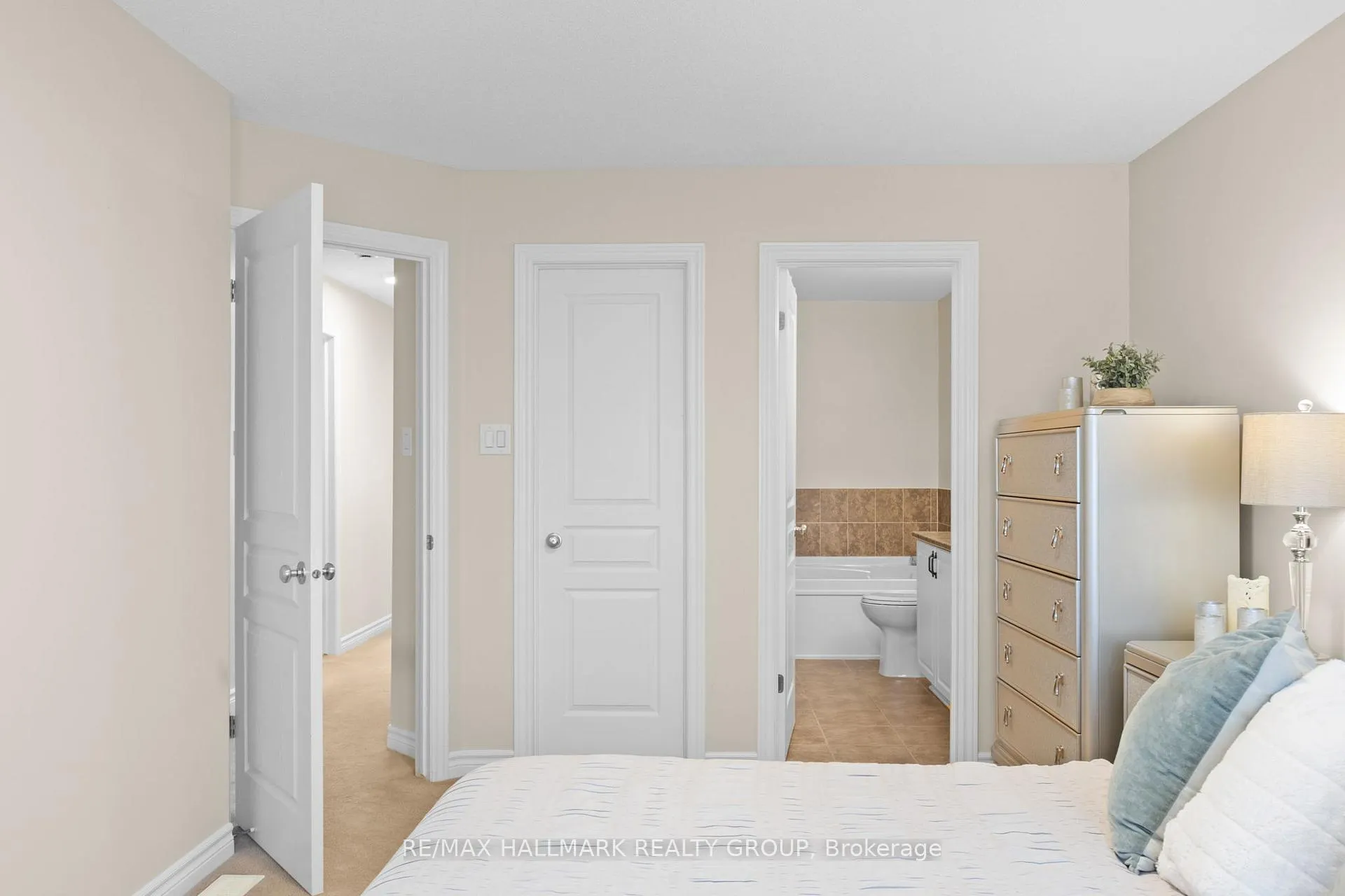 Photo 16 of 415 Sultan Street, Ottawa, Springridge/East Village — HOMEH