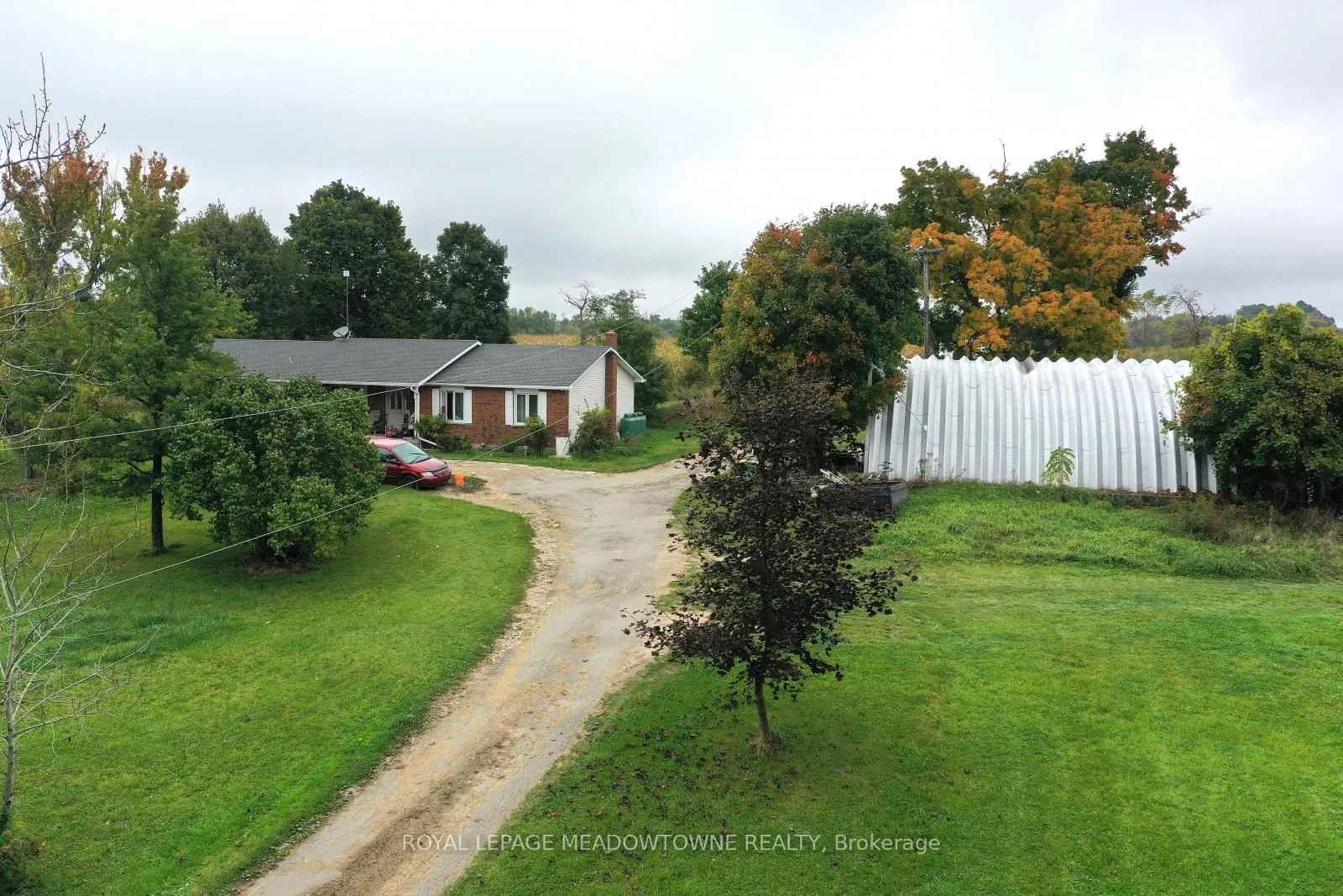 Photo 3 of 5167 Fifth Line, Erin, Rural Erin — HOMEH