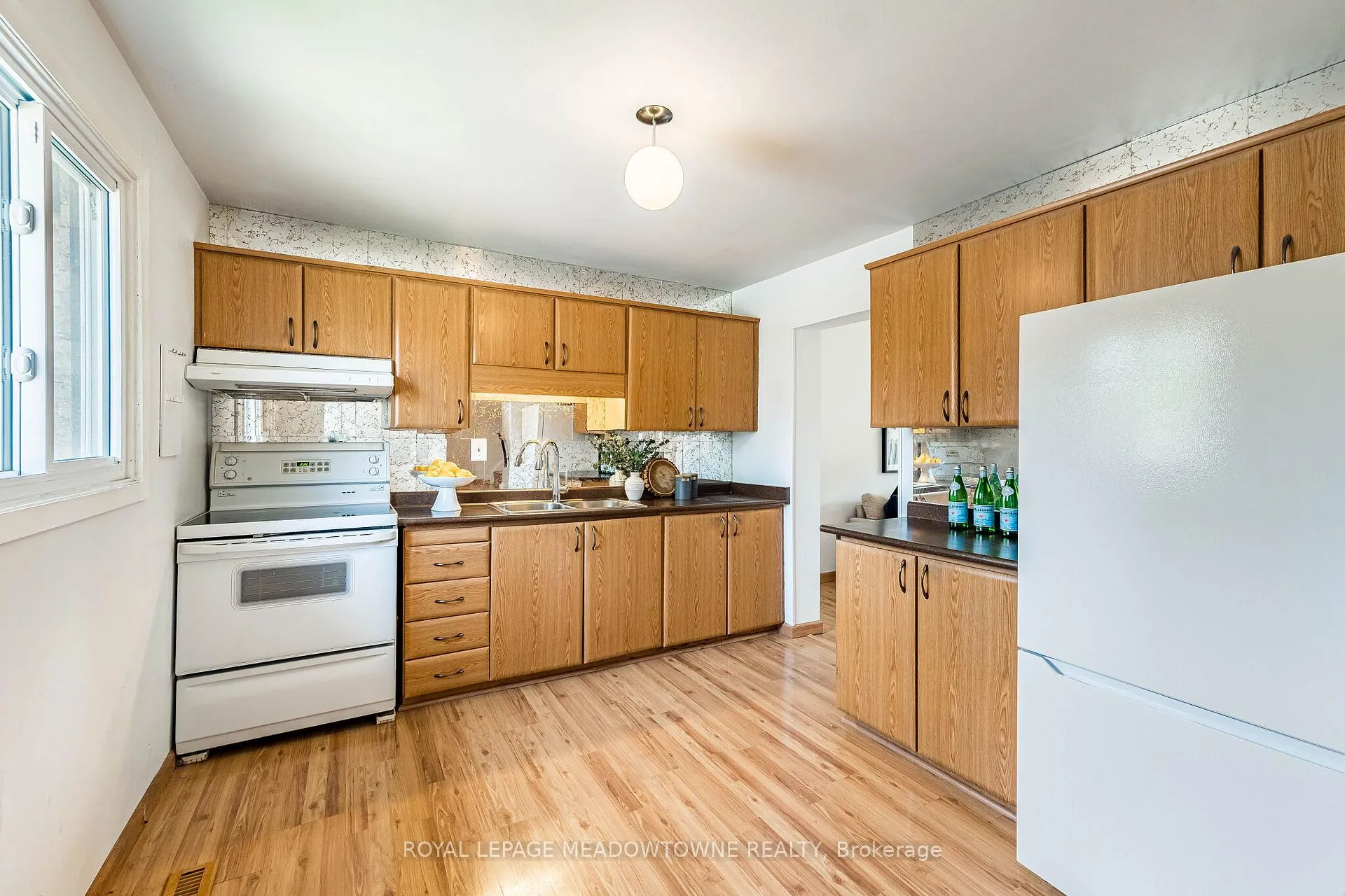Photo 15 of Unit 34, 93 Hansen Road N, Brampton, Madoc — HOMEH