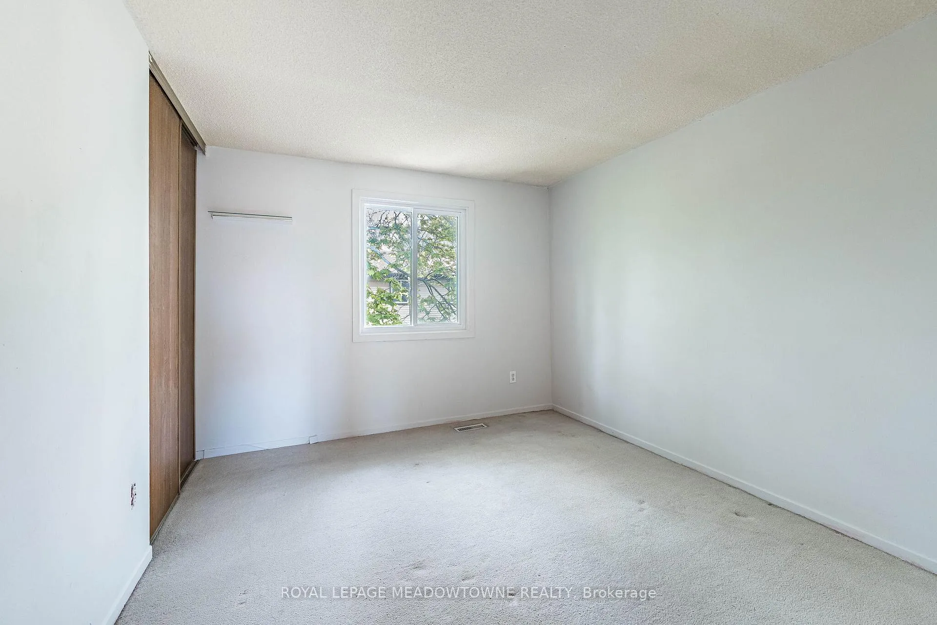 Photo 41 of Unit 34, 93 Hansen Road N, Brampton, Madoc — HOMEH