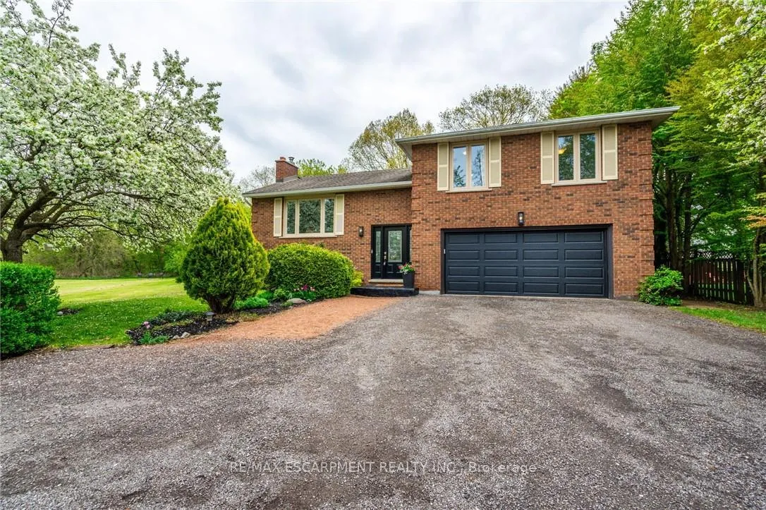 Photo 1 of 152 7th Concession Road E, Hamilton, Rural Flamborough — HOMEH