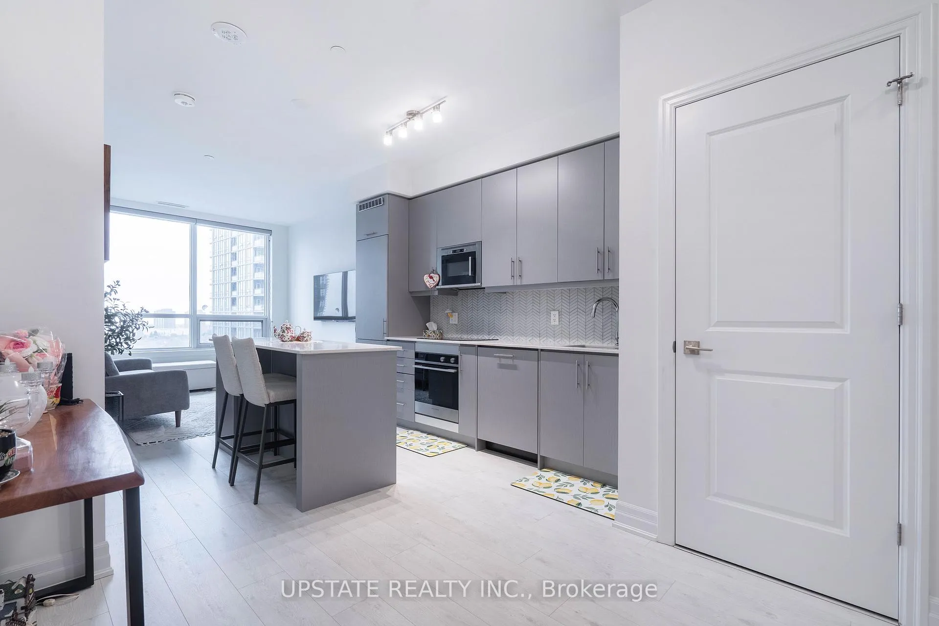 Photo 6 of Unit 1105, 36 Elm Drive, Mississauga, Fairview — HOMEH