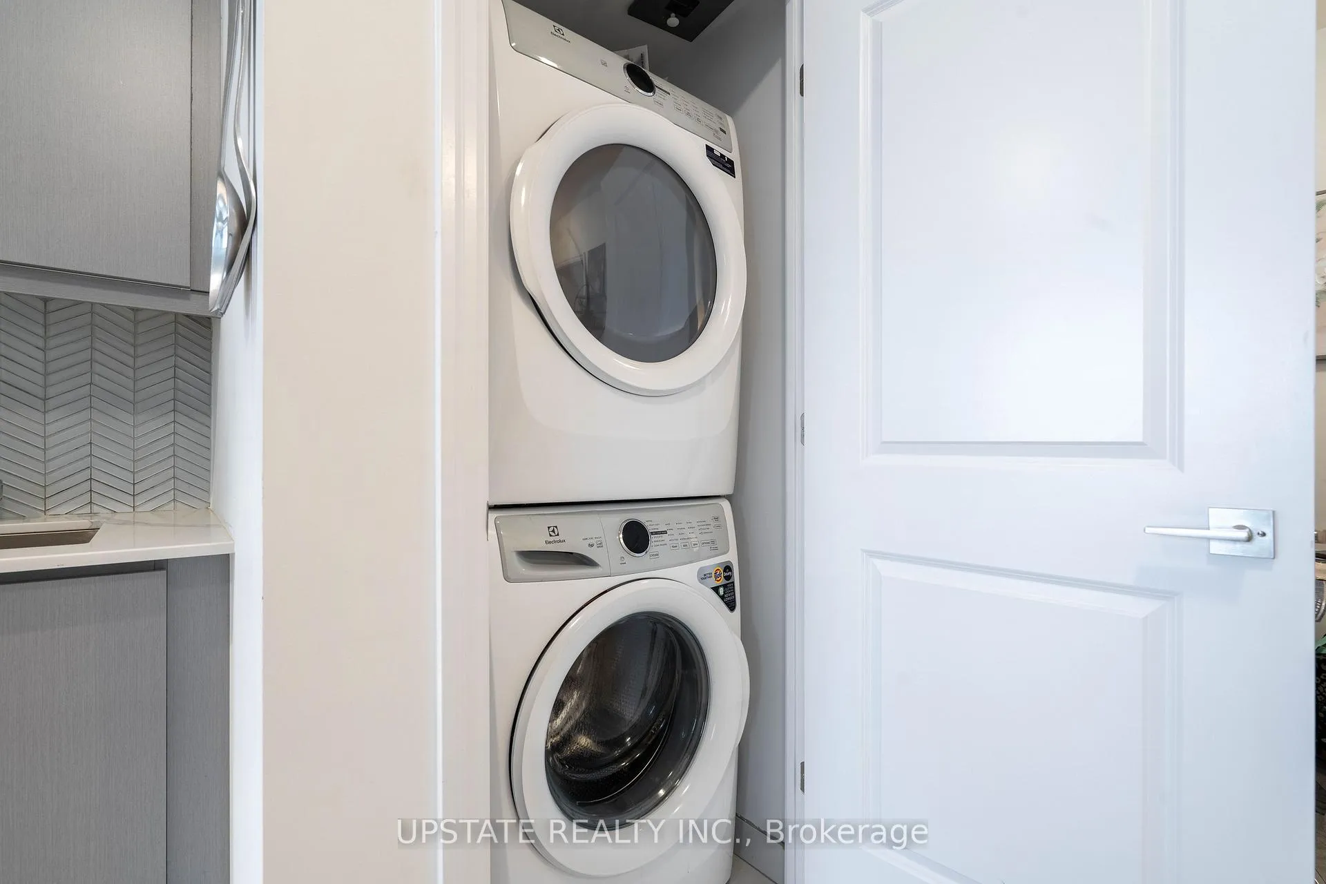 Photo 17 of Unit 1105, 36 Elm Drive, Mississauga, Fairview — HOMEH