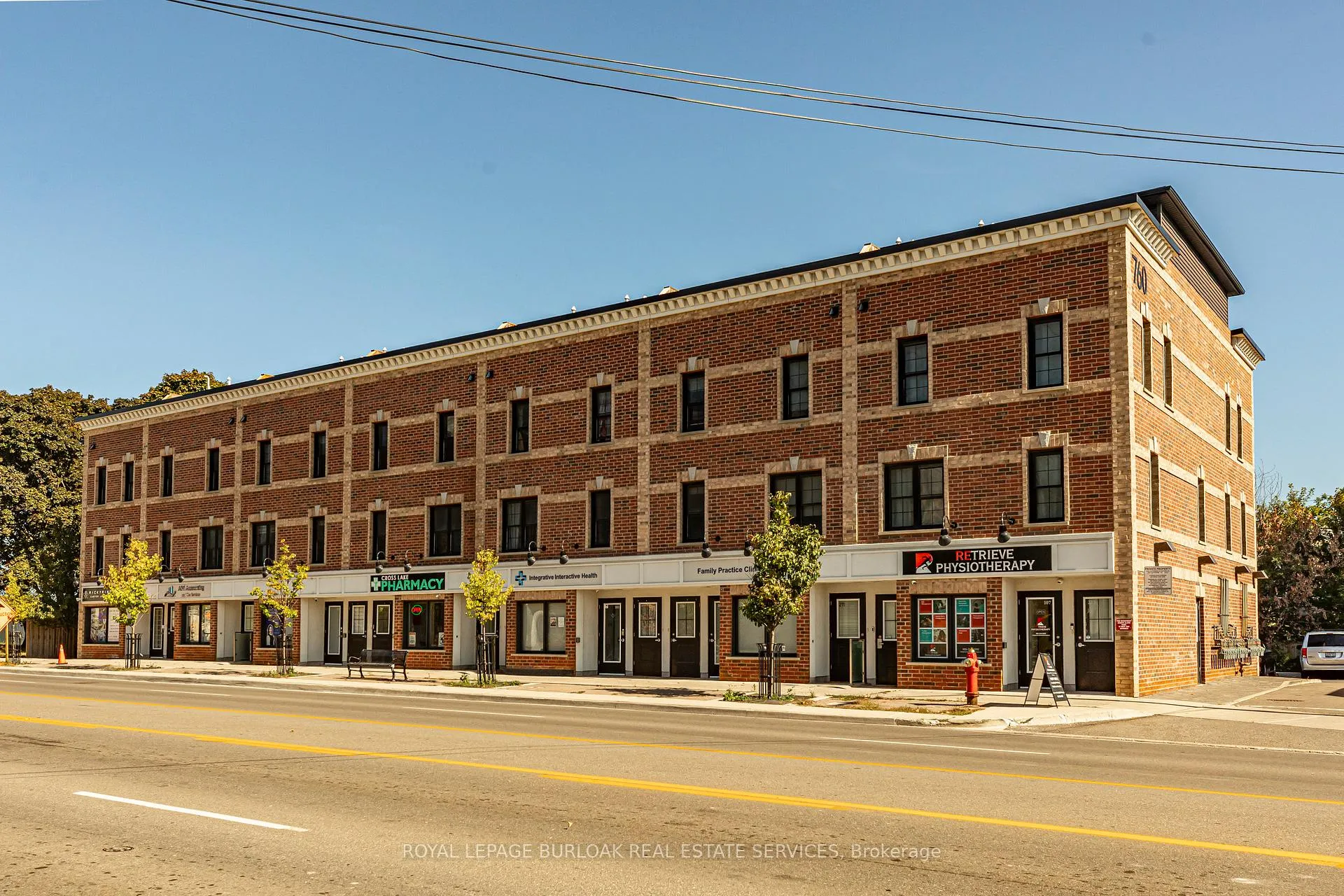 Photo 2 of Unit 213, 760 Lakeshore Road E, Mississauga, Lakeview — HOMEH