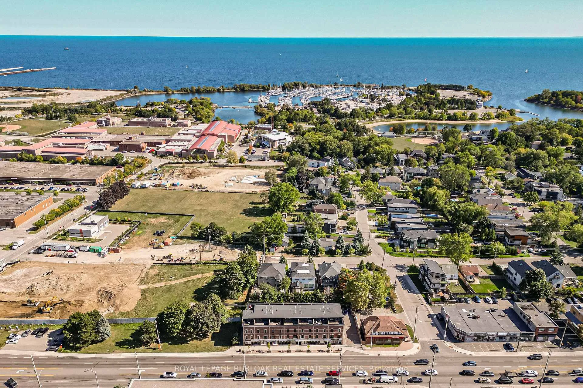 Photo 11 of Unit 213, 760 Lakeshore Road E, Mississauga, Lakeview — HOMEH