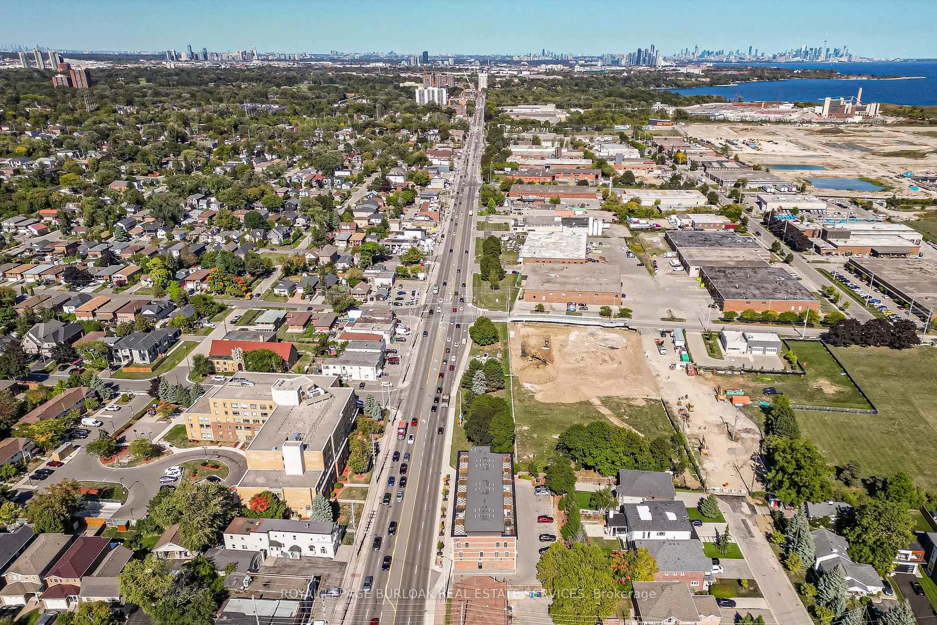 Photo 14 of Unit 213, 760 Lakeshore Road E, Mississauga, Lakeview — HOMEH
