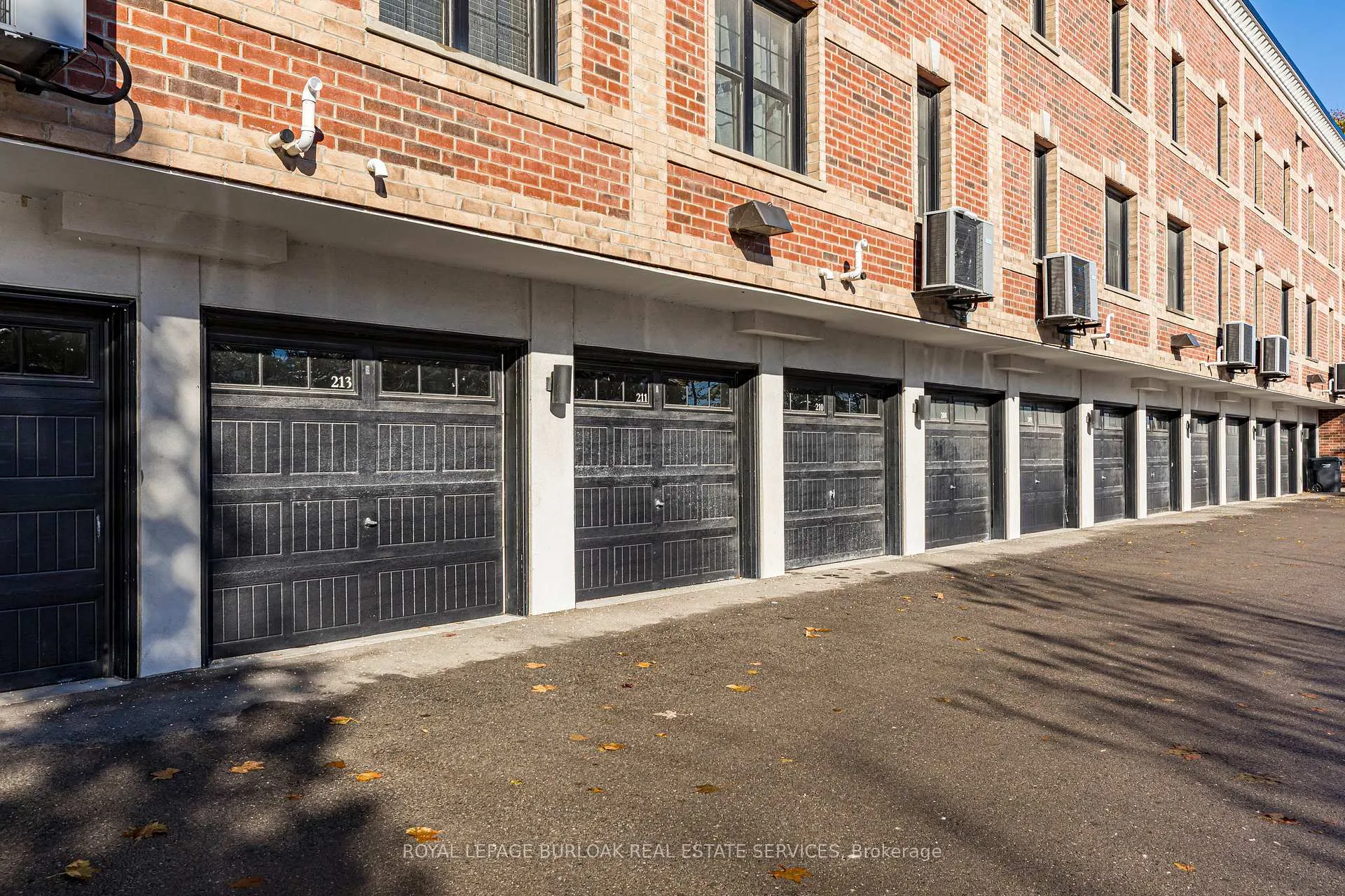 Photo 20 of Unit 213, 760 Lakeshore Road E, Mississauga, Lakeview — HOMEH