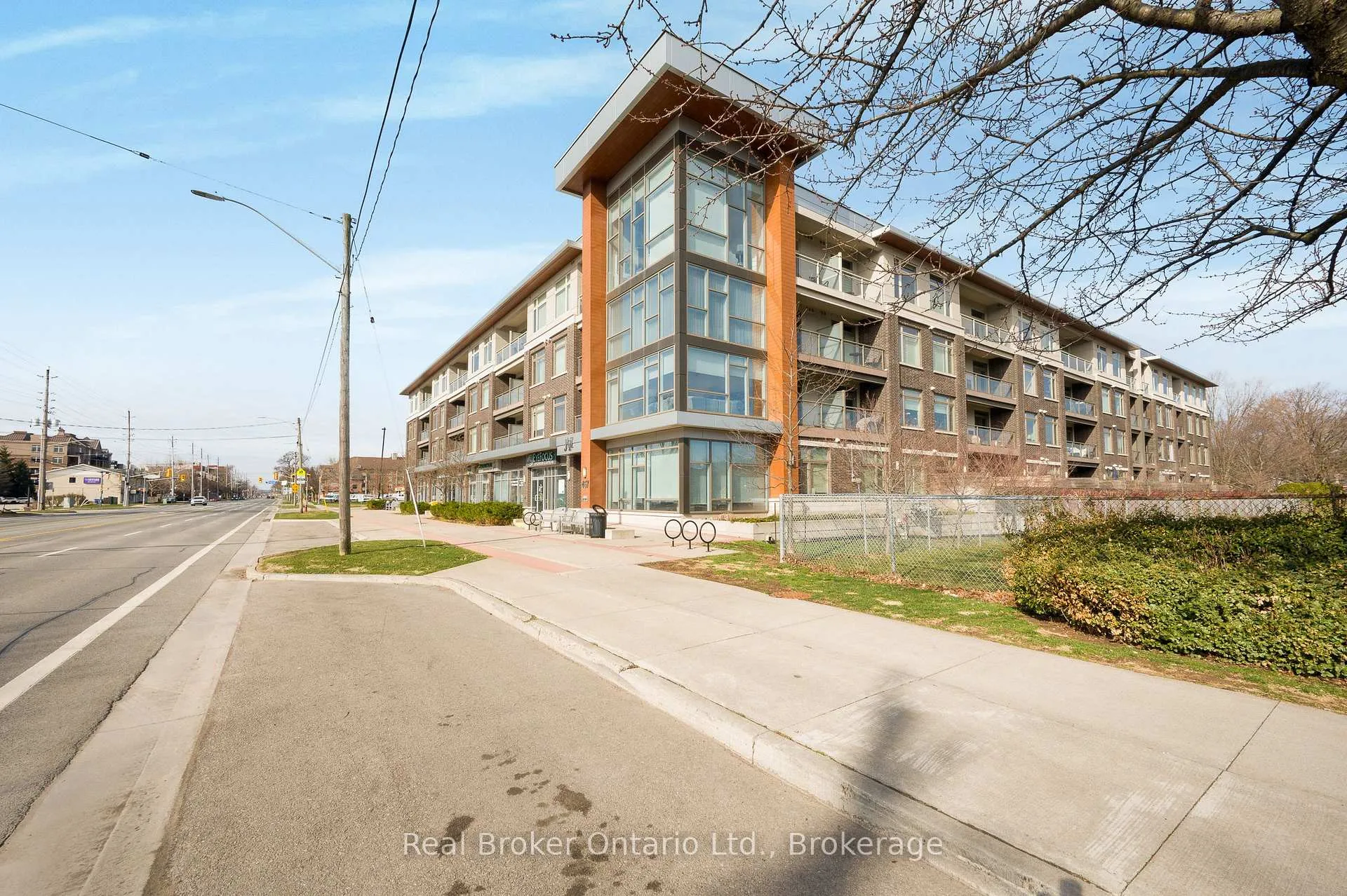 Photo 1 of Unit 302, 457 Plains Road E, Burlington, LaSalle — HOMEH