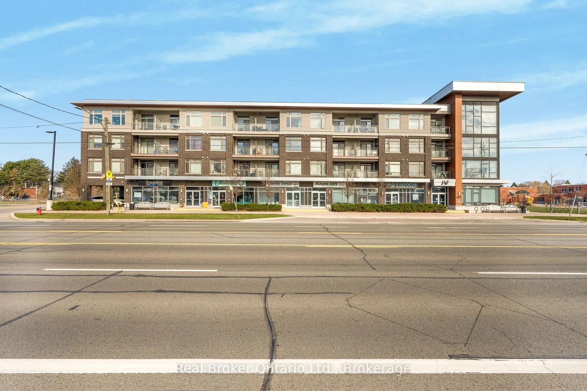 Photo 2 of Unit 302, 457 Plains Road E, Burlington, LaSalle — HOMEH