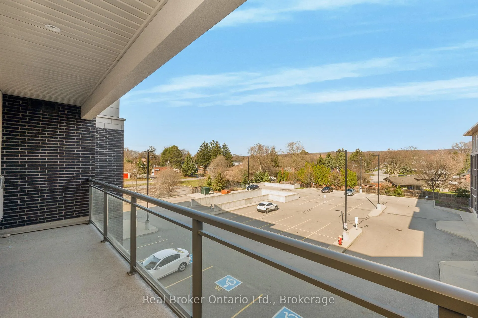 Photo 8 of Unit 302, 457 Plains Road E, Burlington, LaSalle — HOMEH