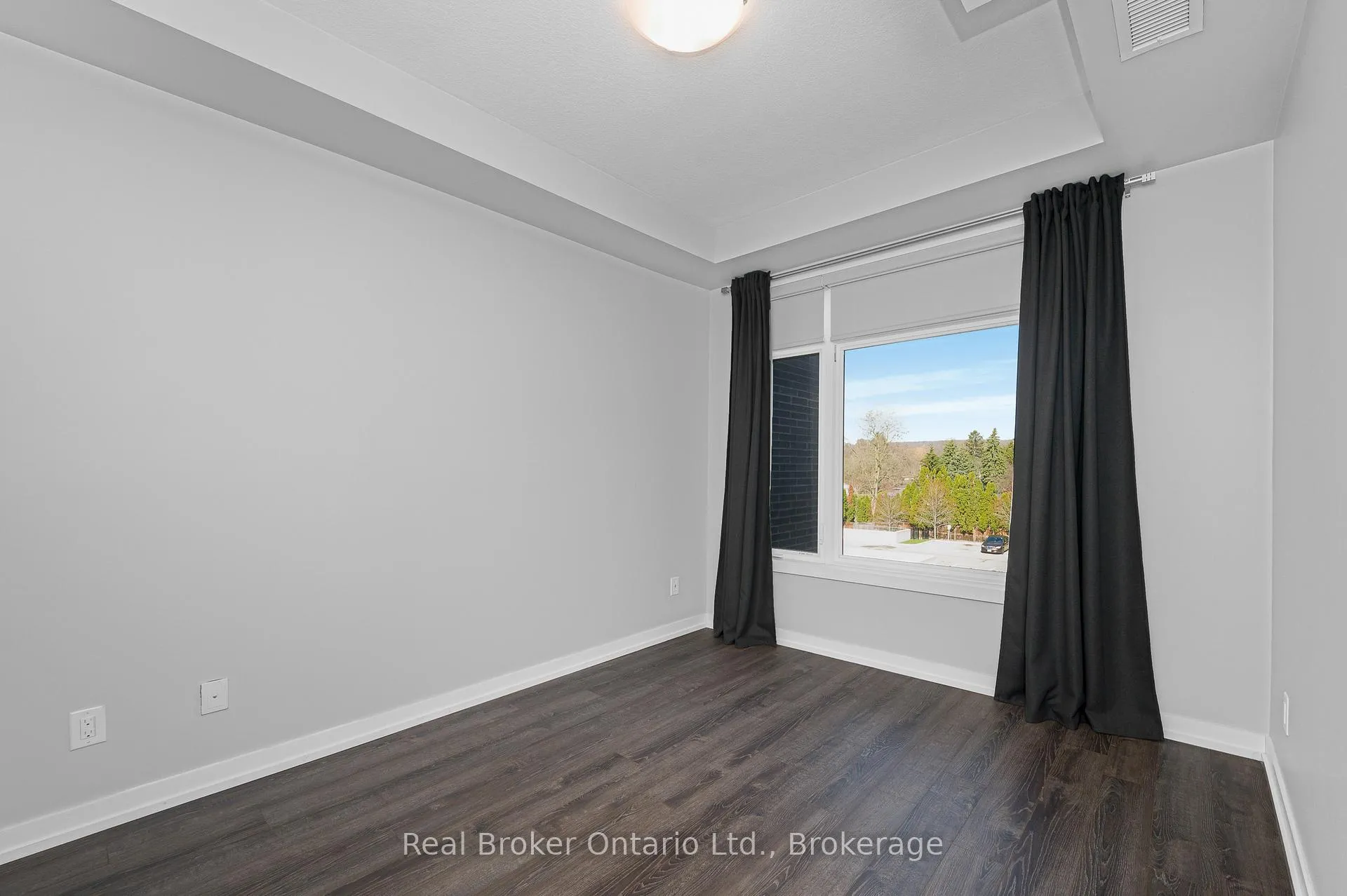 Photo 18 of Unit 302, 457 Plains Road E, Burlington, LaSalle — HOMEH