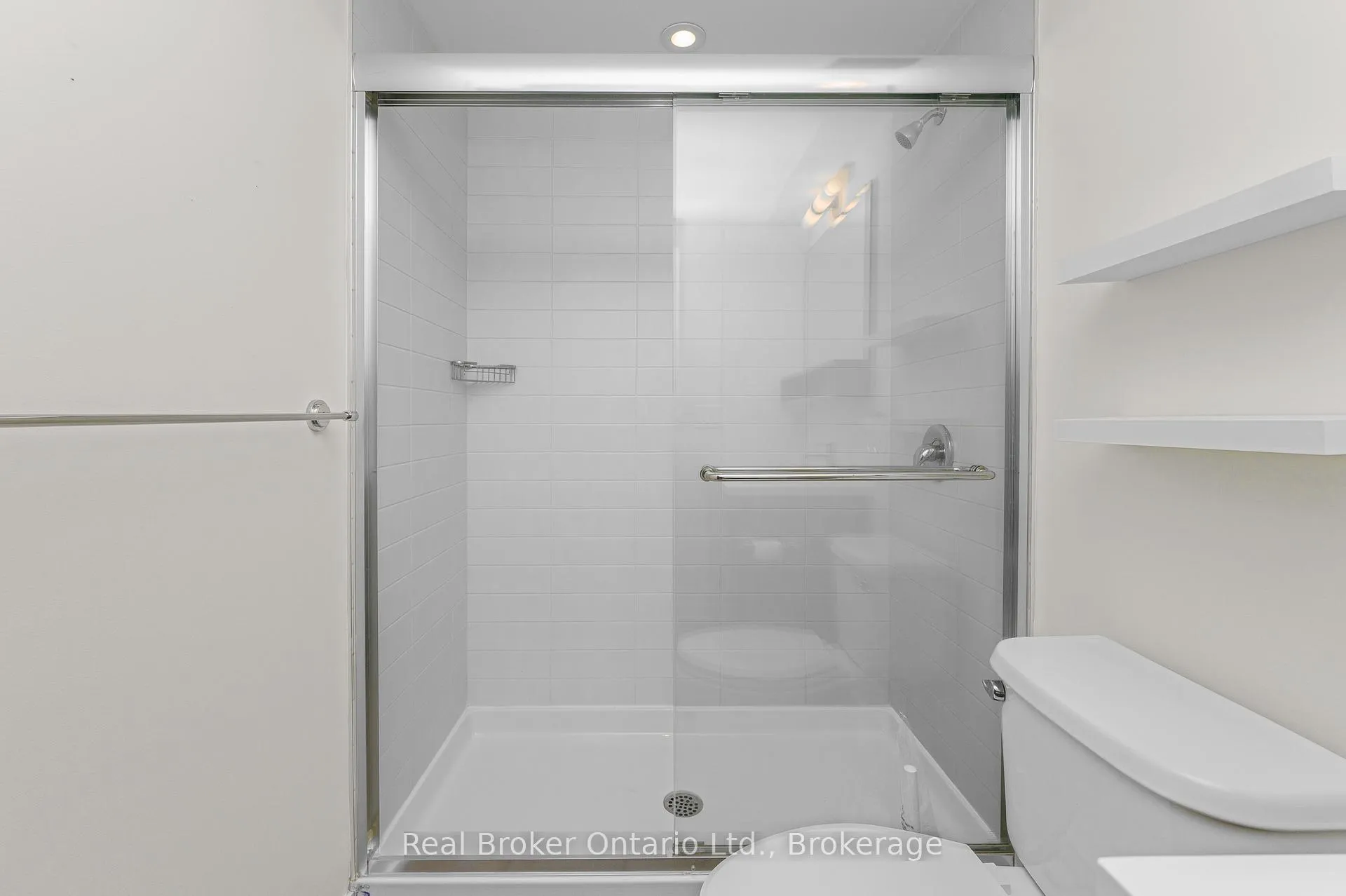 Photo 23 of Unit 302, 457 Plains Road E, Burlington, LaSalle — HOMEH