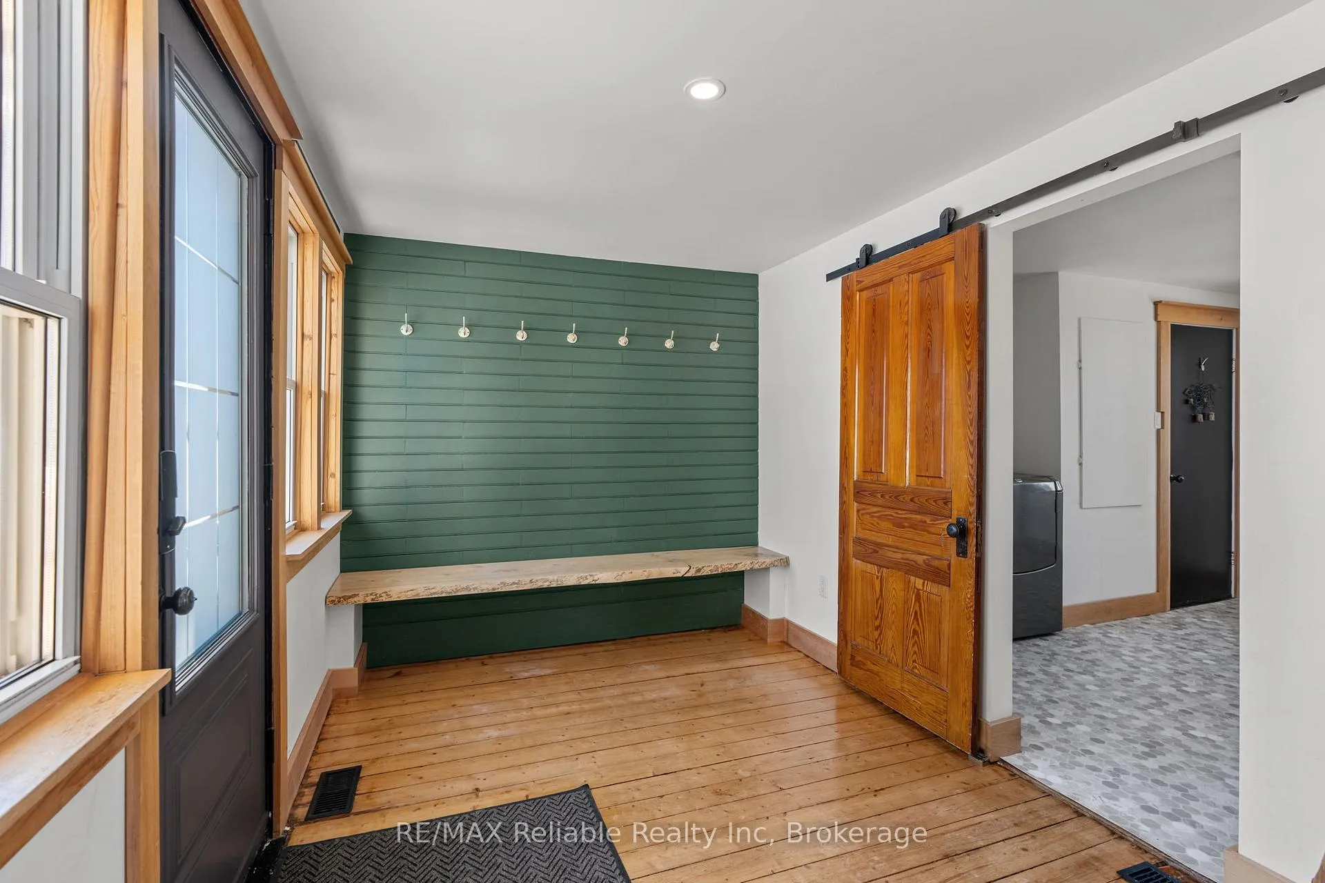 Photo 6 of 43497 Winthrop Road, Huron East, McKillop — HOMEH