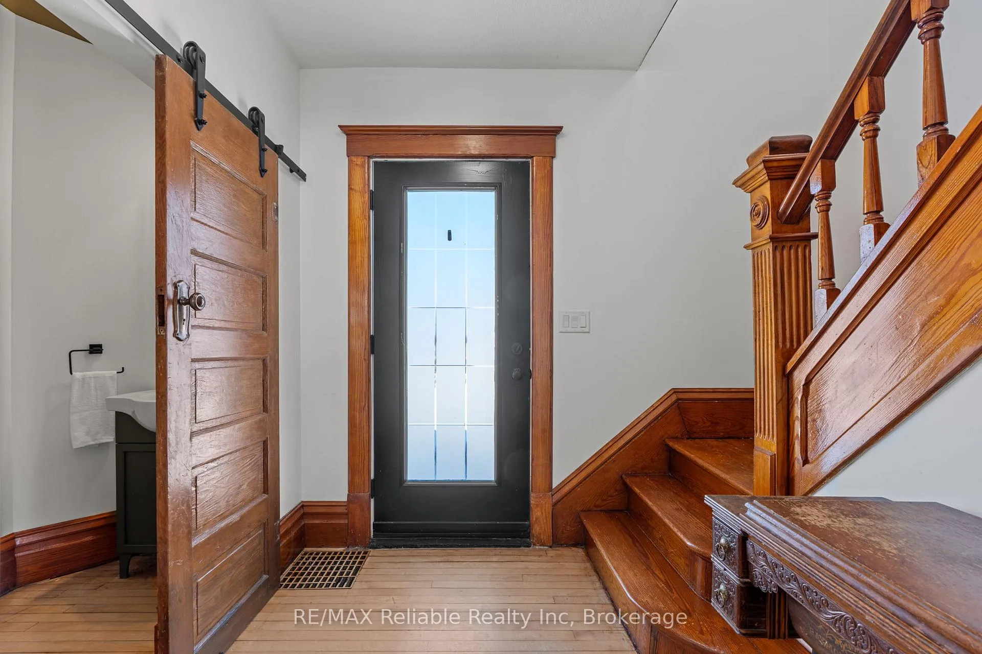 Photo 7 of 43497 Winthrop Road, Huron East, McKillop — HOMEH