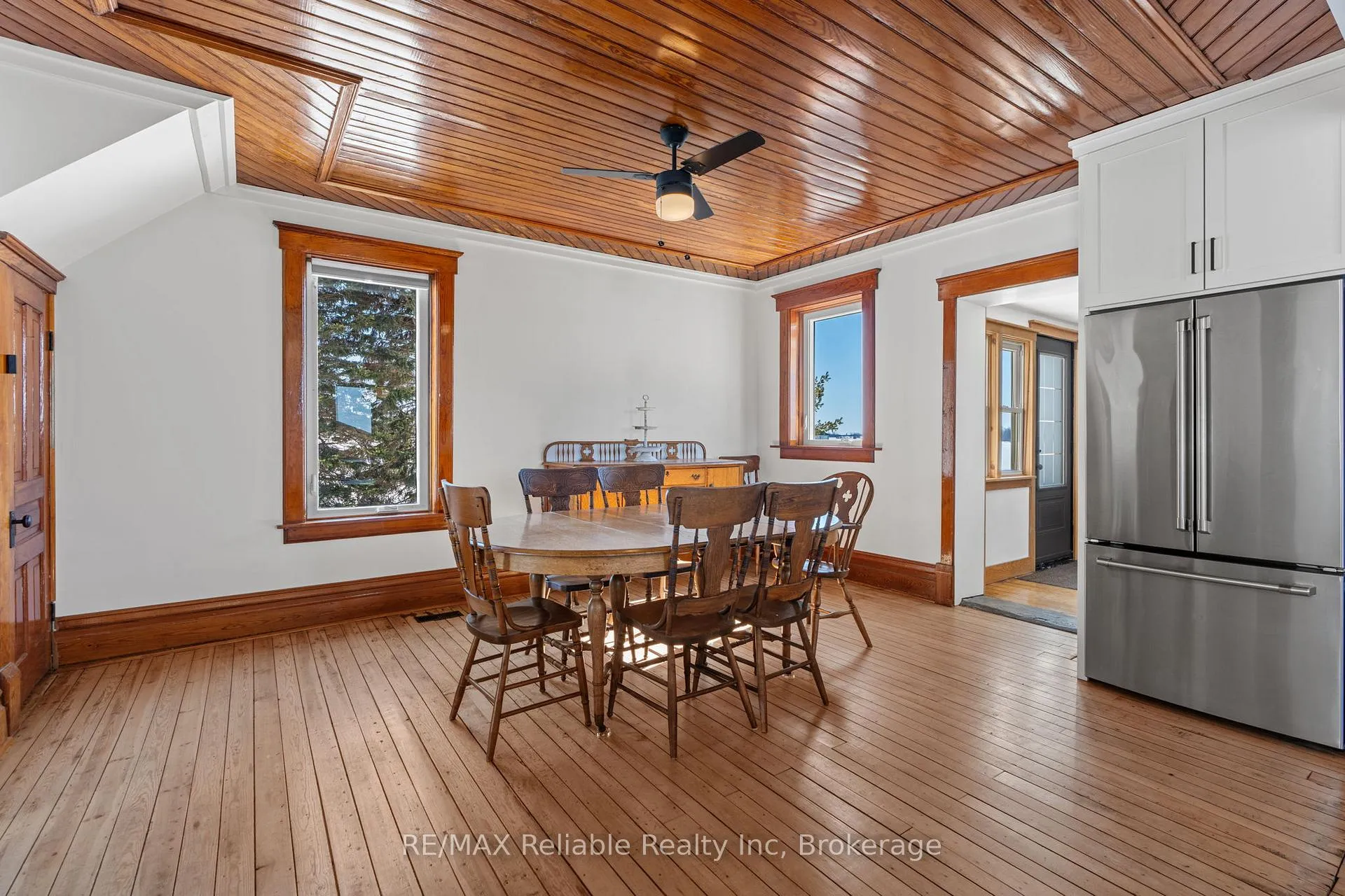 Photo 11 of 43497 Winthrop Road, Huron East, McKillop — HOMEH