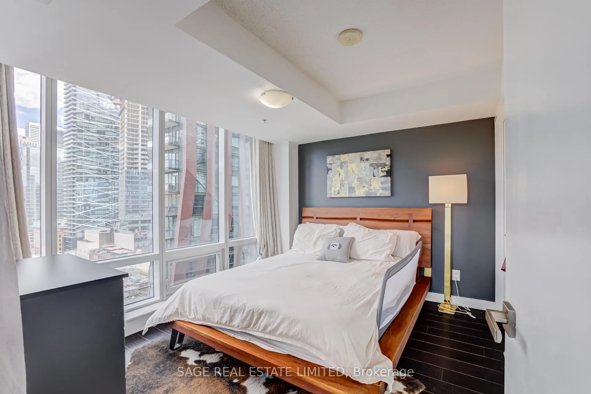 Photo 12 of Unit 1504, 295 Adelaide Street W, Toronto, Waterfront Communities — HOMEH