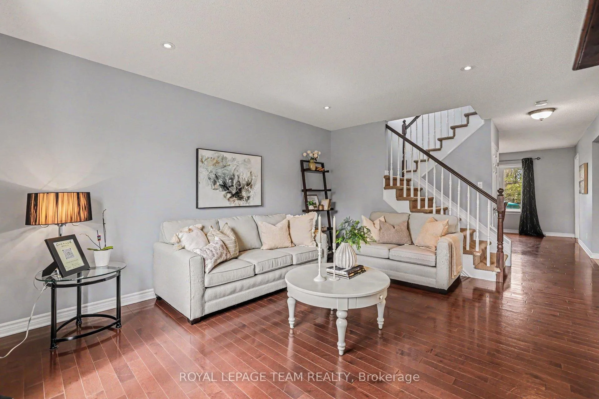 Photo 6 of 77 Chanonhouse Drive, Ottawa, Richmond — HOMEH