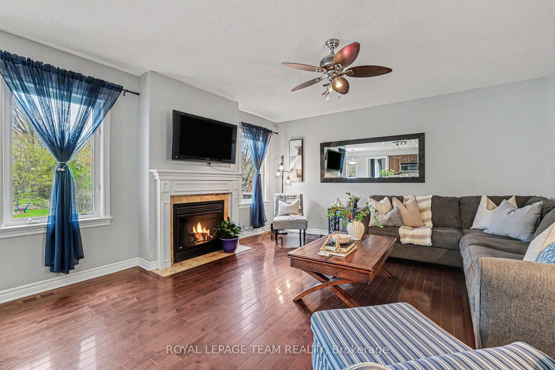 Photo 14 of 77 Chanonhouse Drive, Ottawa, Richmond — HOMEH