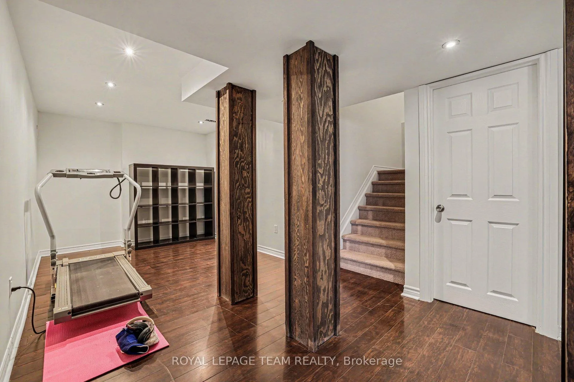 Photo 30 of 77 Chanonhouse Drive, Ottawa, Richmond — HOMEH