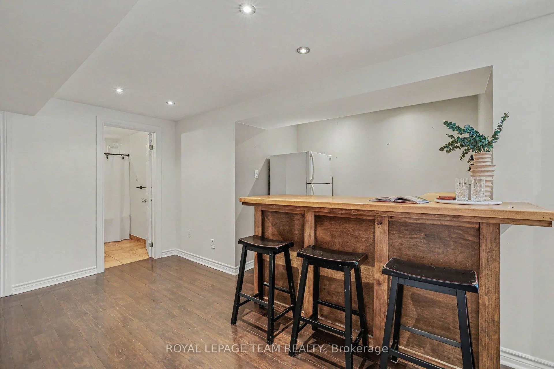 Photo 33 of 77 Chanonhouse Drive, Ottawa, Richmond — HOMEH