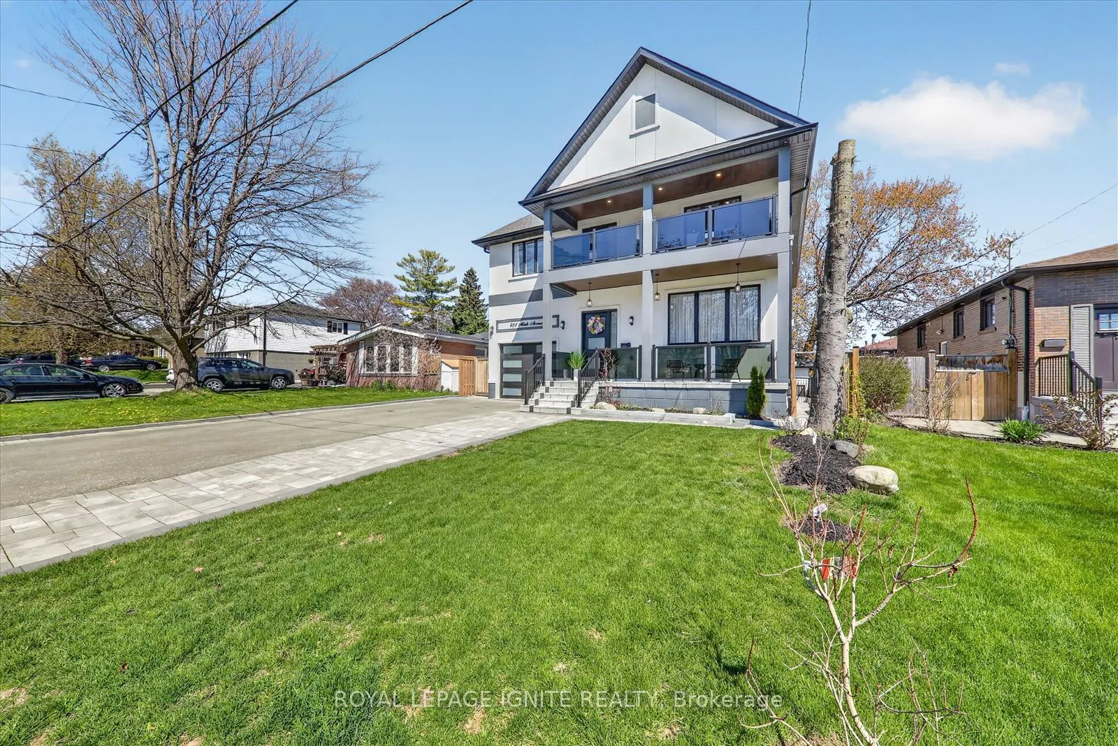 Photo 3 of 958 Mink Street, Pickering, West Shore — HOMEH