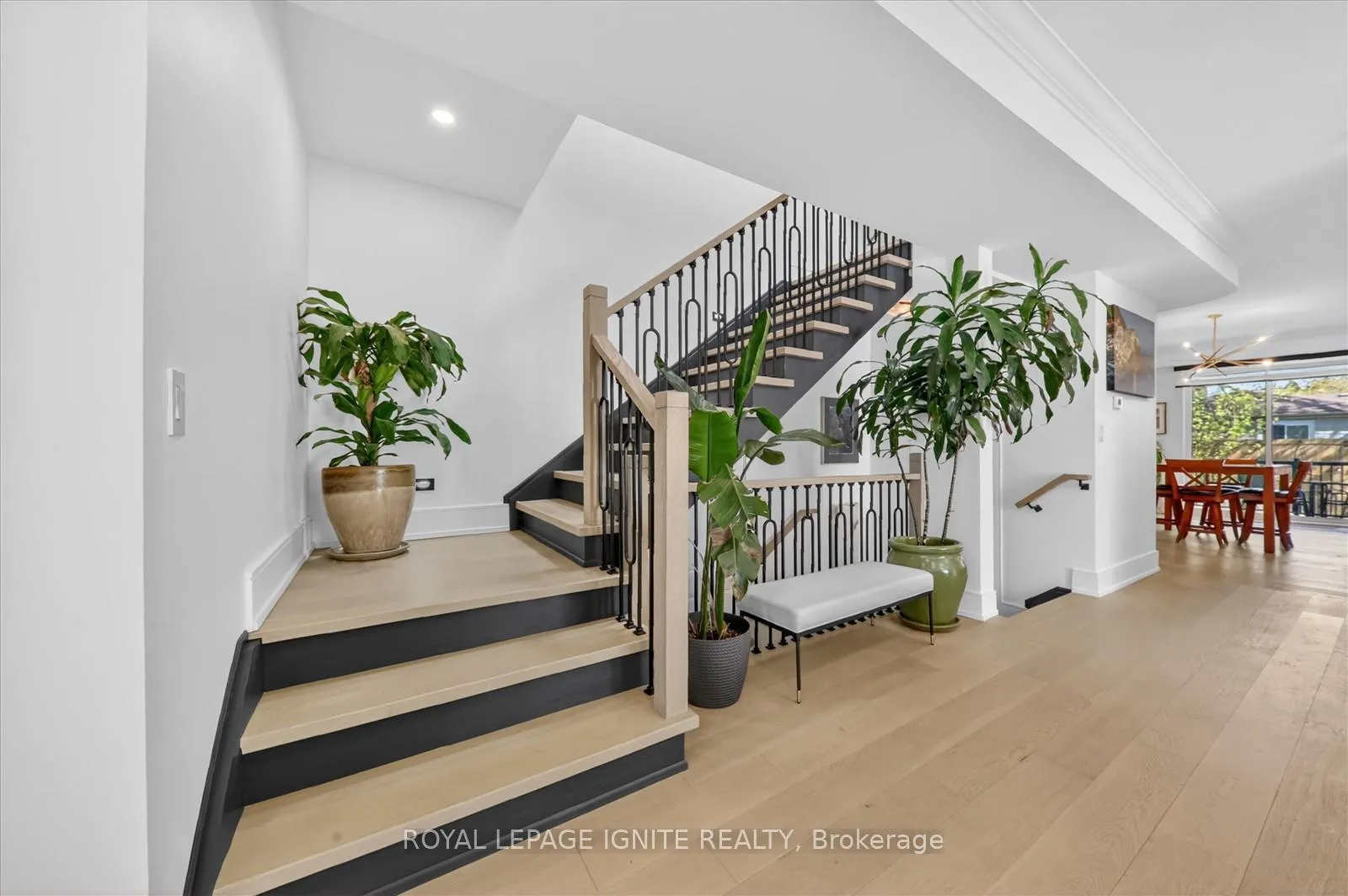 Photo 8 of 958 Mink Street, Pickering, West Shore — HOMEH
