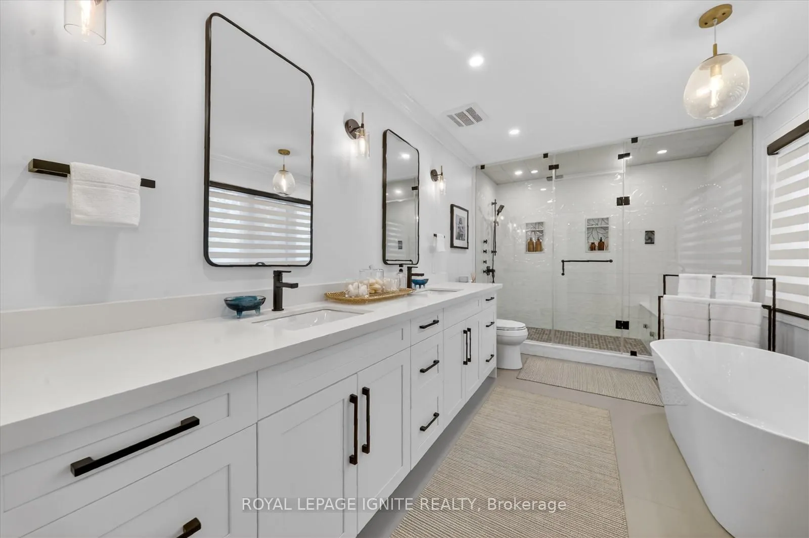 Photo 25 of 958 Mink Street, Pickering, West Shore — HOMEH