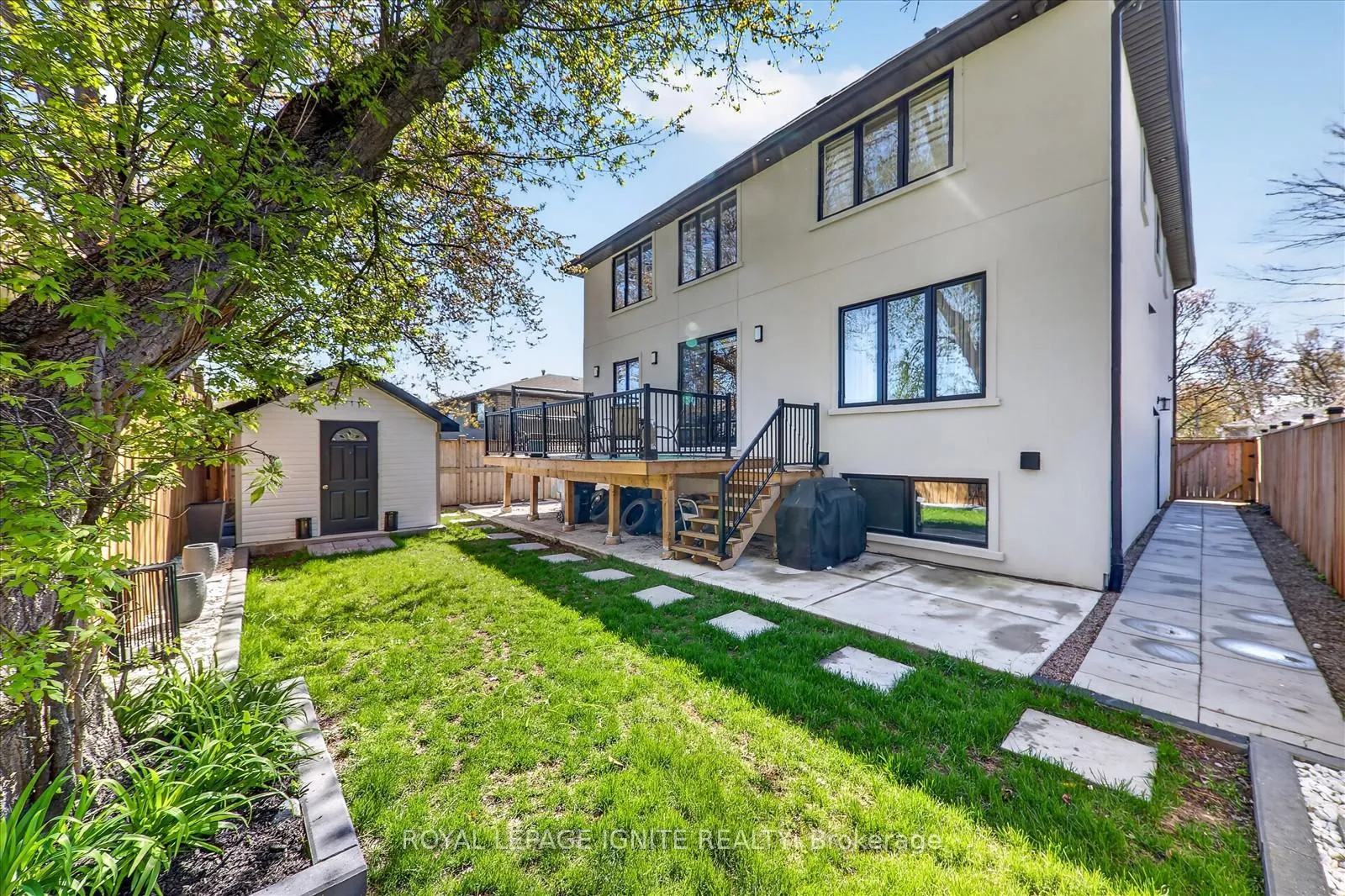 Photo 47 of 958 Mink Street, Pickering, West Shore — HOMEH