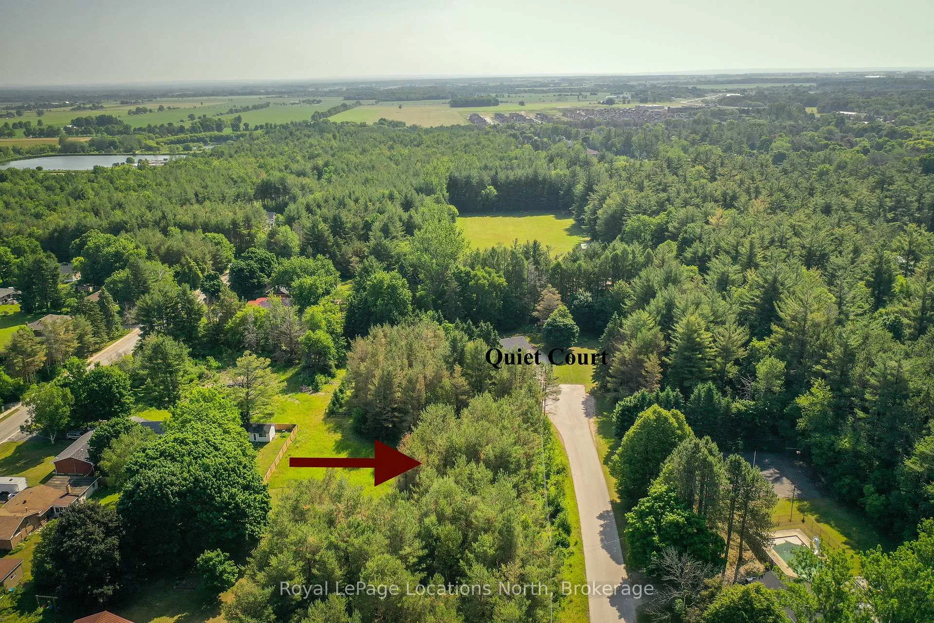 Photo 11 of 8 Jonathan Court, Clearview, Stayner — HOMEH