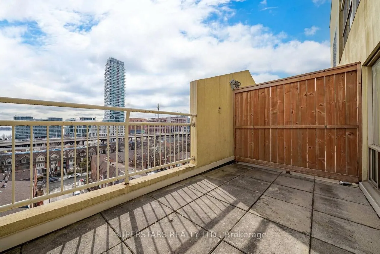 Photo 14 of Unit PH16, 65 Scadding Avenue, Toronto, Waterfront Communities — HOMEH