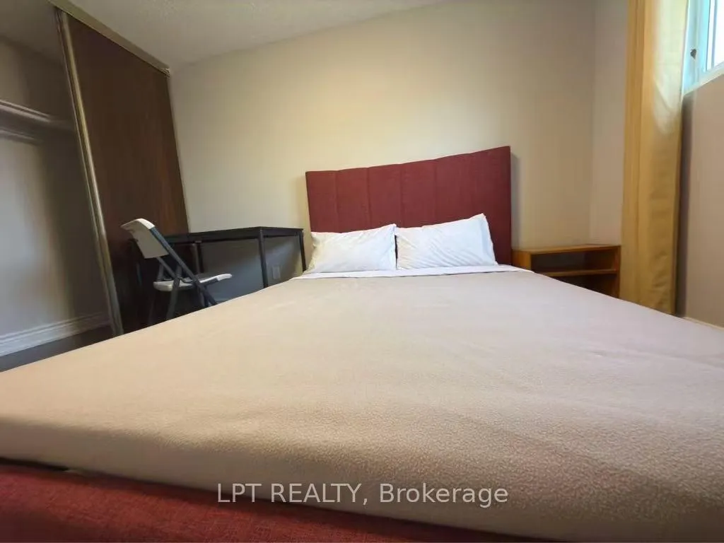 Photo 6 of Unit Upper A, 86 Puma Drive, Scarborough, L'Amoreaux — HOMEH