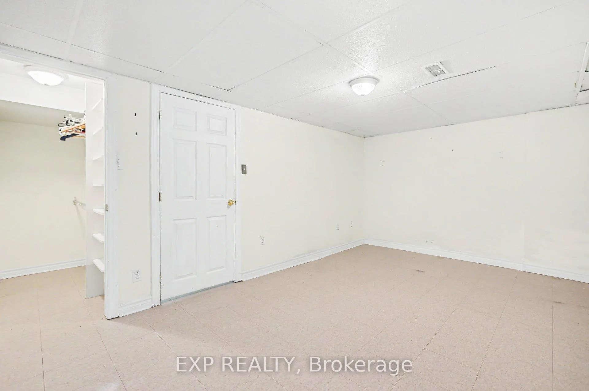Photo 46 of 61 Monterey Drive, Ottawa, Leslie Park — HOMEH