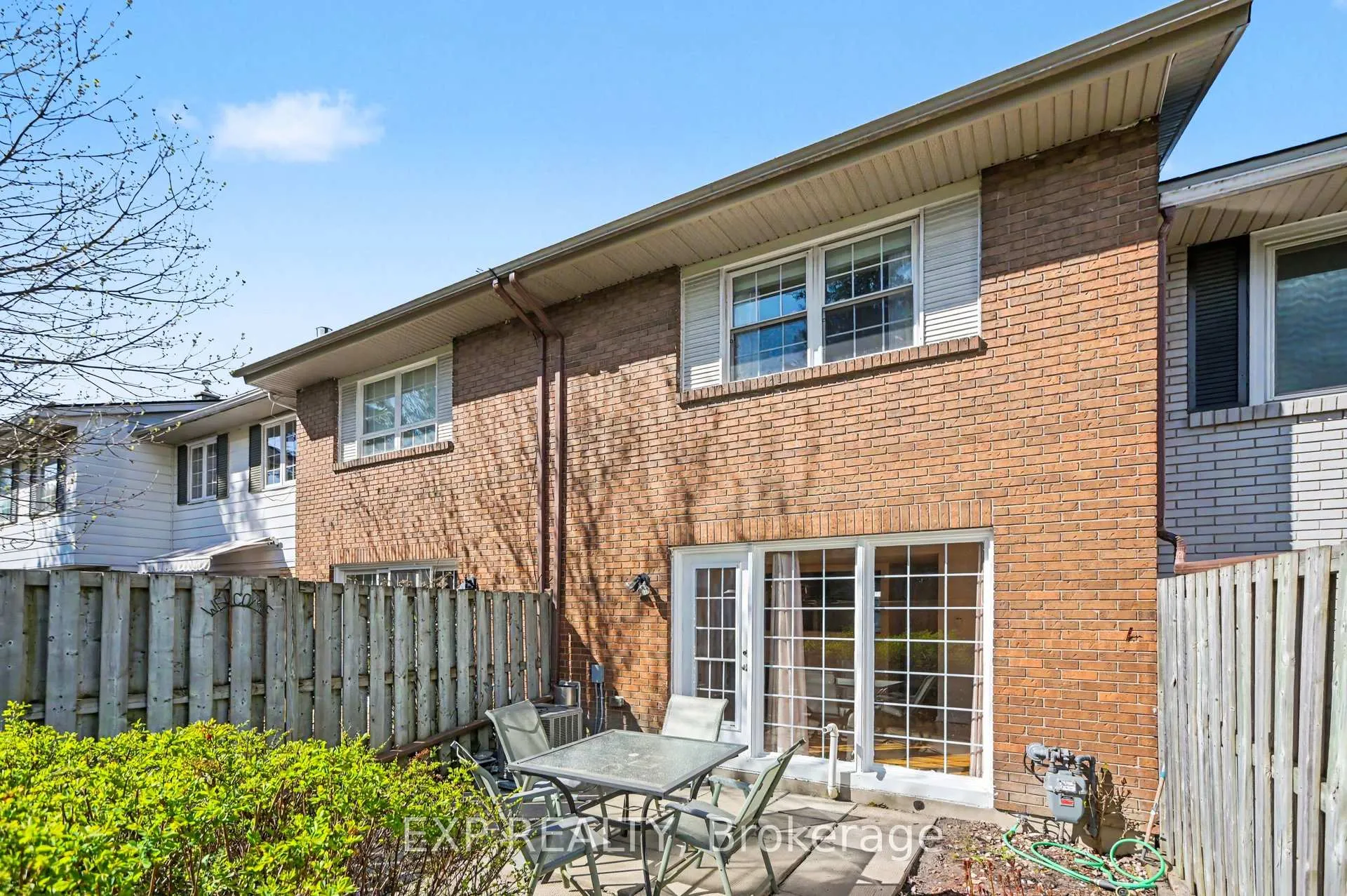 Photo 28 of 61 Monterey Drive, Ottawa, Leslie Park — HOMEH