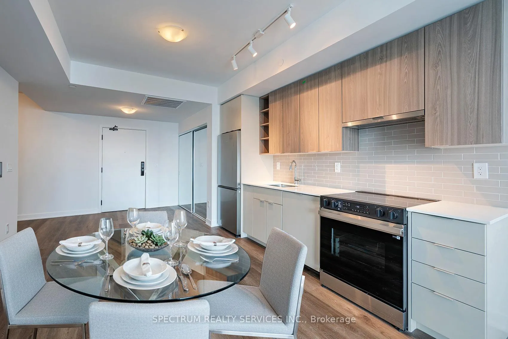 Photo 19 of Unit 1706, 2075 Lakeshore Road, Burlington, Brant — HOMEH