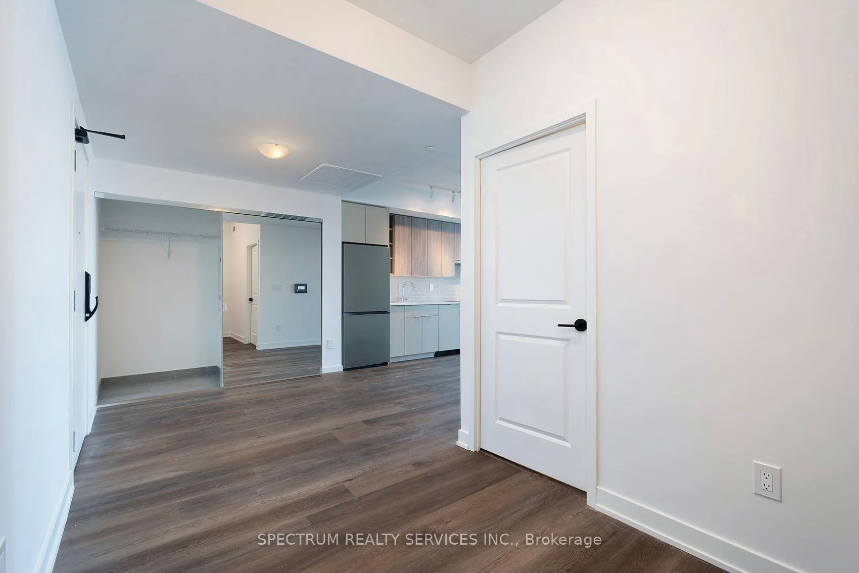 Photo 28 of Unit 1706, 2075 Lakeshore Road, Burlington, Brant — HOMEH